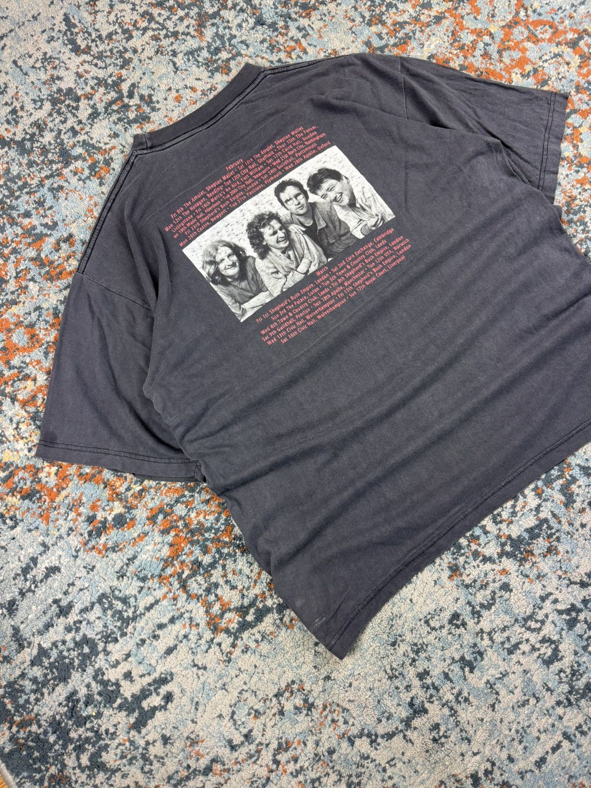 Rare Vintage 1996 The Saw Doctors same oul town graphic tee