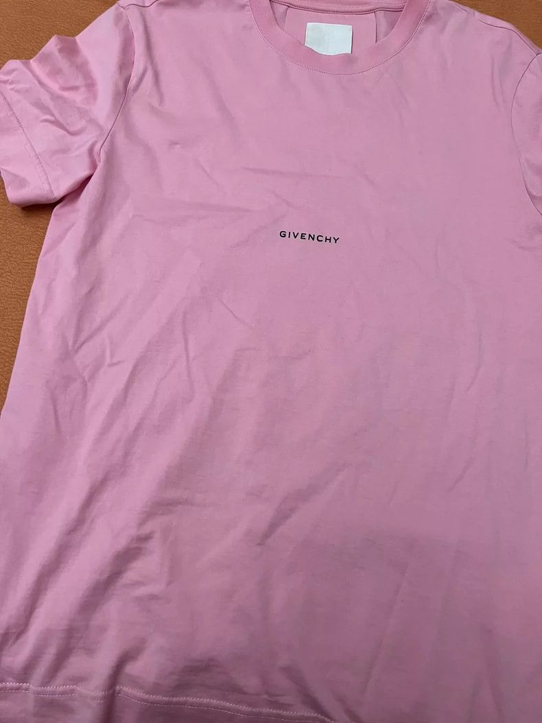 Givenchy Givenchy Pink Short Sleeve T-Shirt 2506-Nextarrow Size US M / EU 48-50 / 2 - 1 Thumbnail