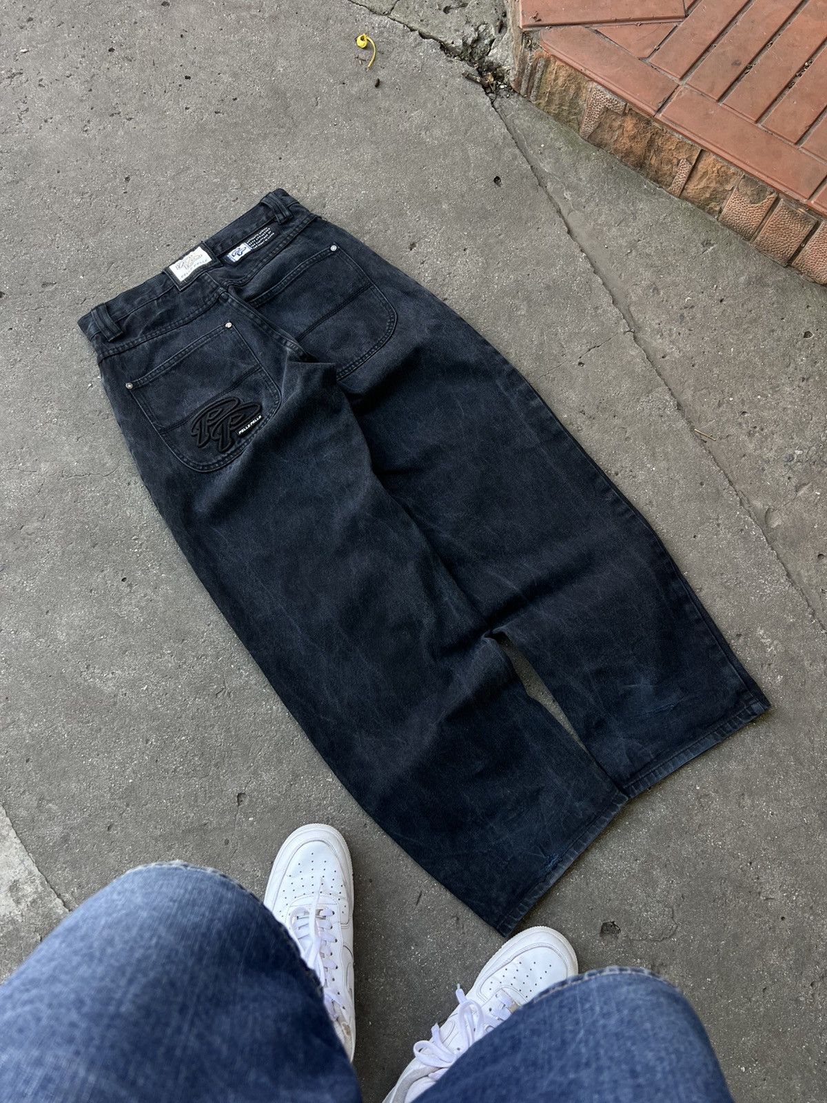 VINTAGE PELLE PELLE EMBROIDERED LOGO BAGGY JEANS Y2K HYPE