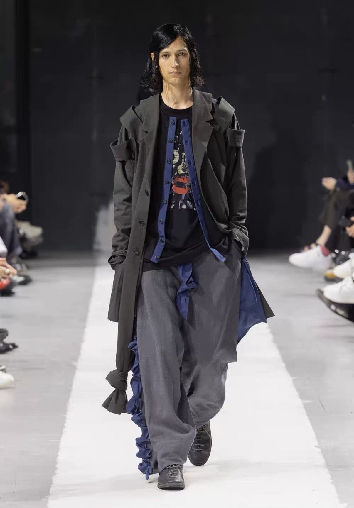Yohji Yamamoto Yohji Yamamoto 24SS Newspaper Collage Long Sleeve T-shirt J4 Size US M / EU 48-50 / 2 - 3 Thumbnail