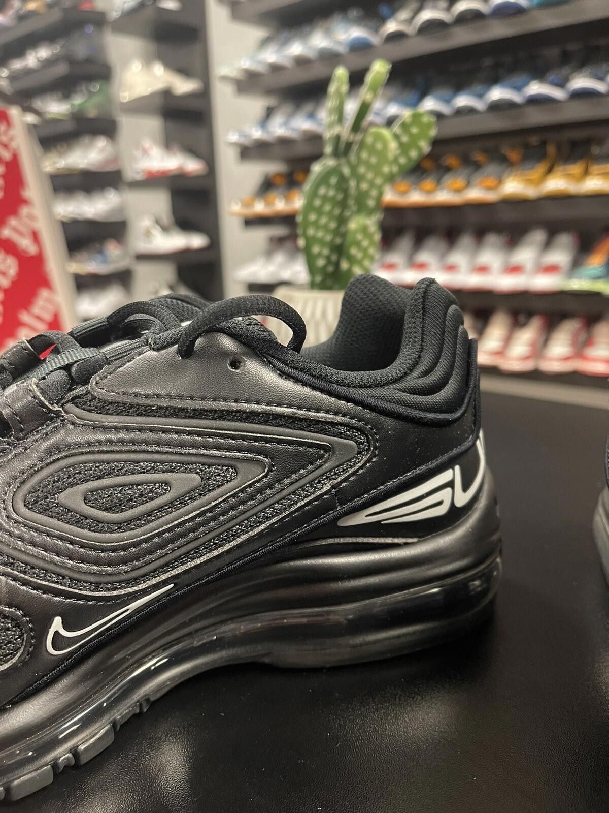 Nike Size 9 - Nike Air Max 98 TL SP x Supreme Black Brand New! Size US 9 / EU 42 - 7 Thumbnail
