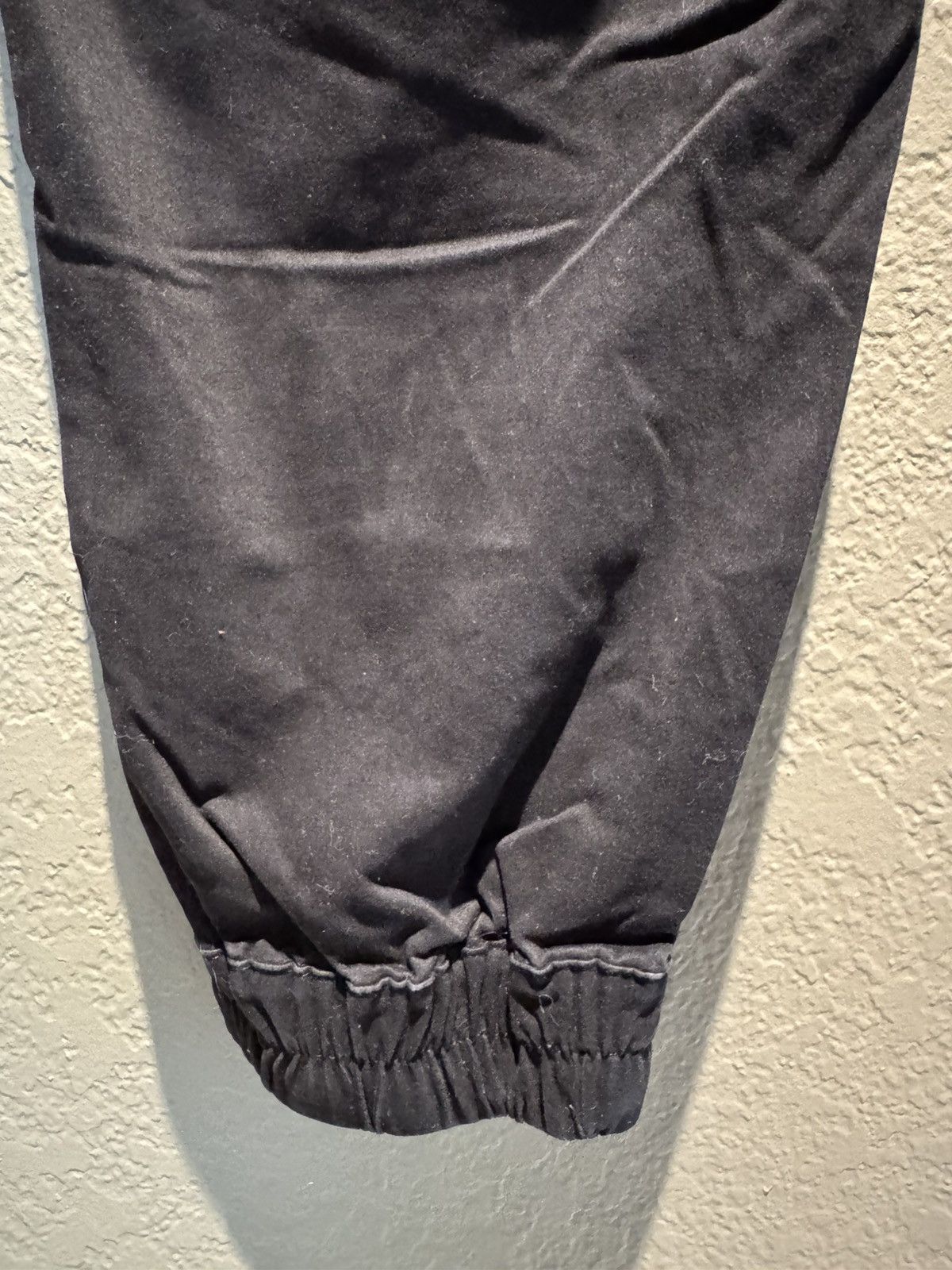 Forever 21 Forever 21 Parachute Balloon Cargo Cuff Pants Black Cotton Size US 30 / EU 46 - 12 Thumbnail