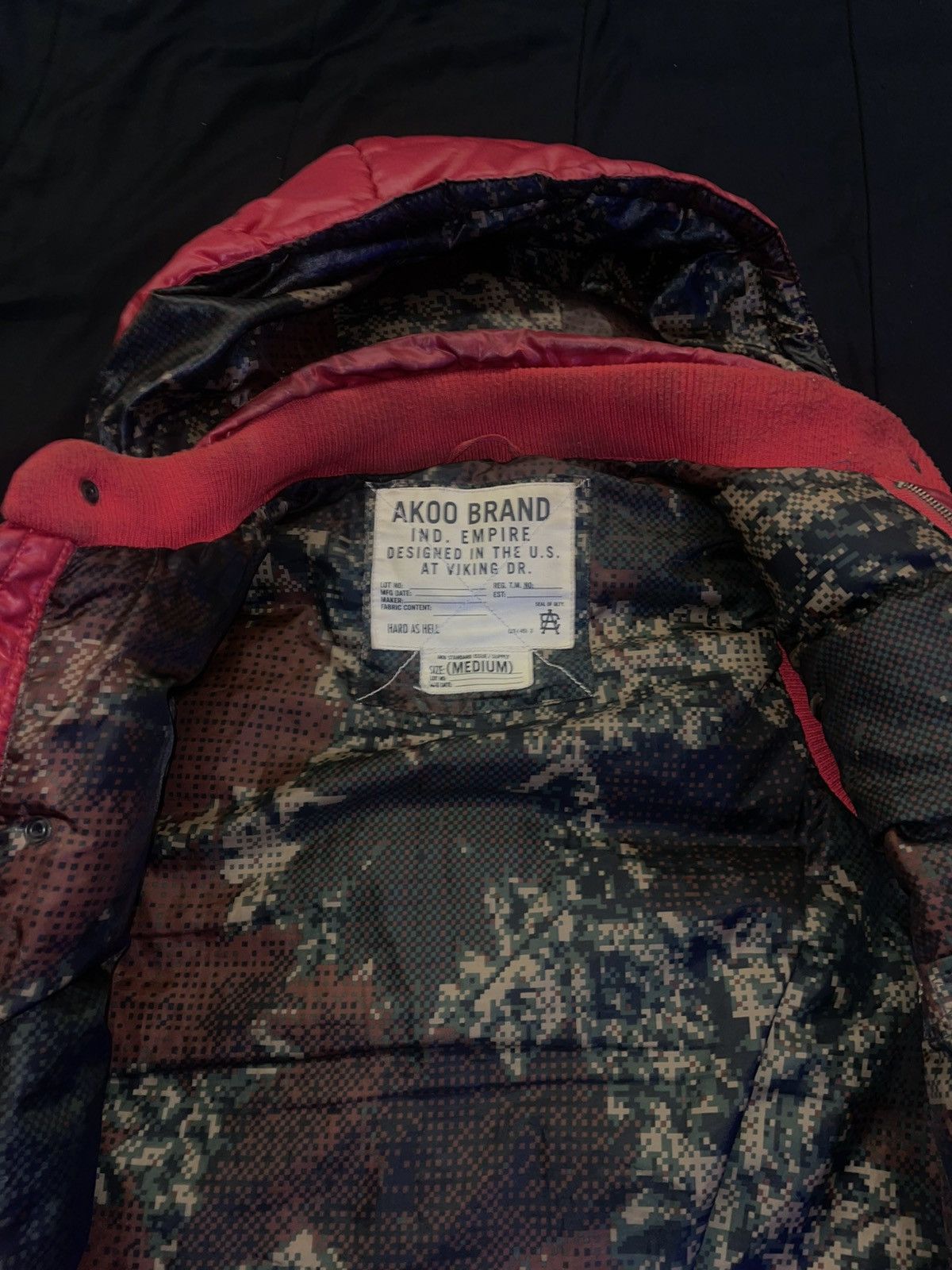 AKOO Vintage Y2K AKOO Puffer Vest - Bright Red w/ Camouflage Size US M / EU 48-50 / 2 - 7 Thumbnail