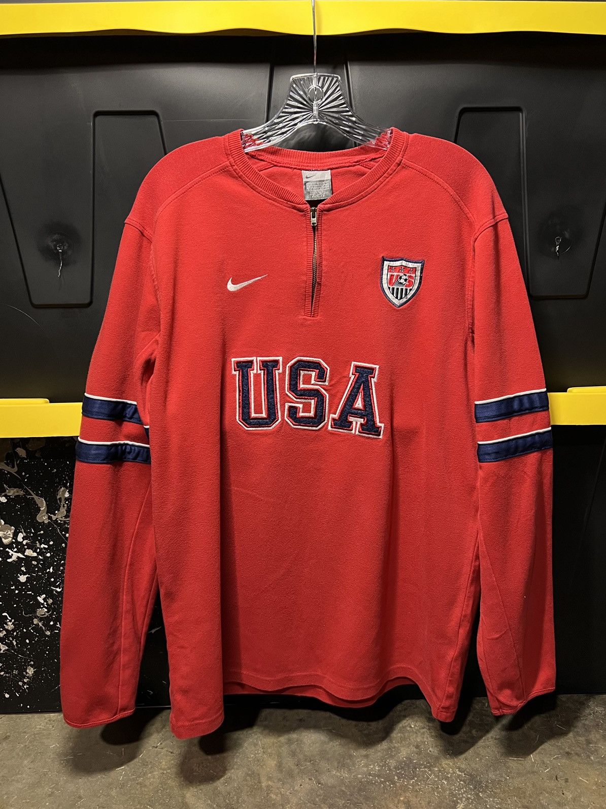 Vintage Rare MADE IN USA Nike USA Embroidered cotton long sleeve Size US M / EU 48-50 / 2 - 1 Thumbnail