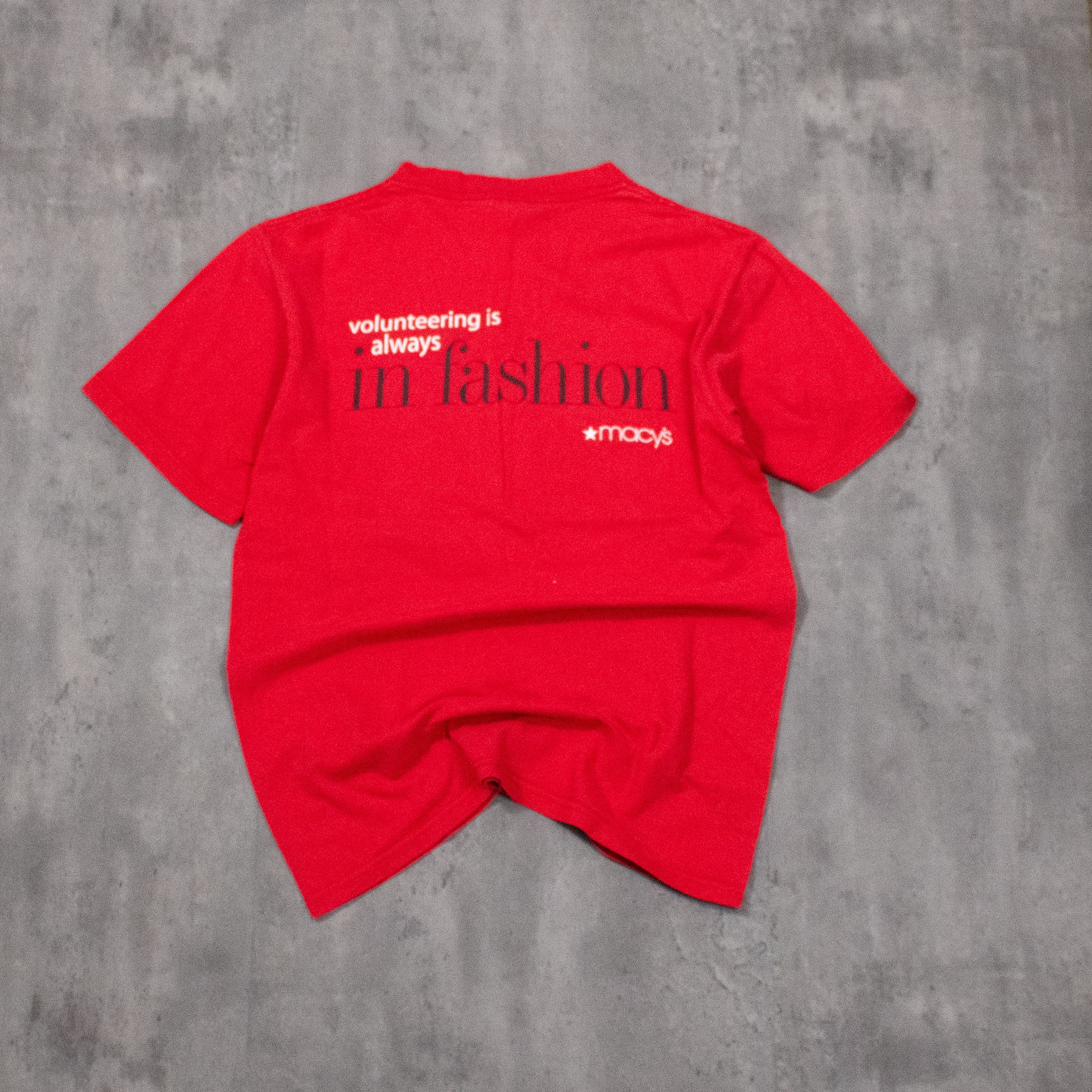 Anvil Y2K 2000's Anvil The Magic Of Macy's Volunteering Promo Double Stitch Red T-Shirt Size US S / EU 44-46 / 1 - 6 Thumbnail