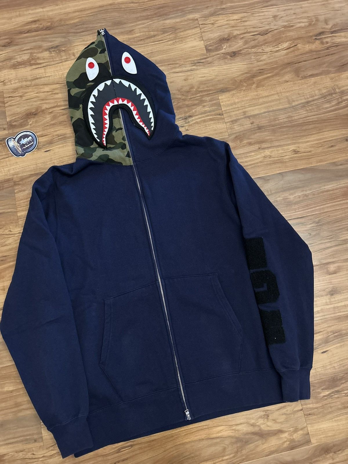 Bape Bape Navy/Green Camo Detachable Shark Full Zip Hoodie Size US XXL / EU 58 / 5 - 4 Thumbnail