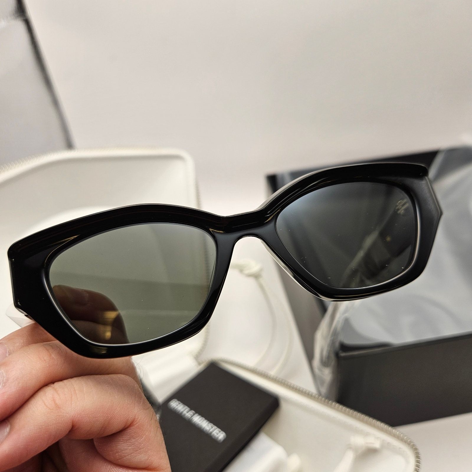 Gentle Monster MERLYNN 01 | Grailed