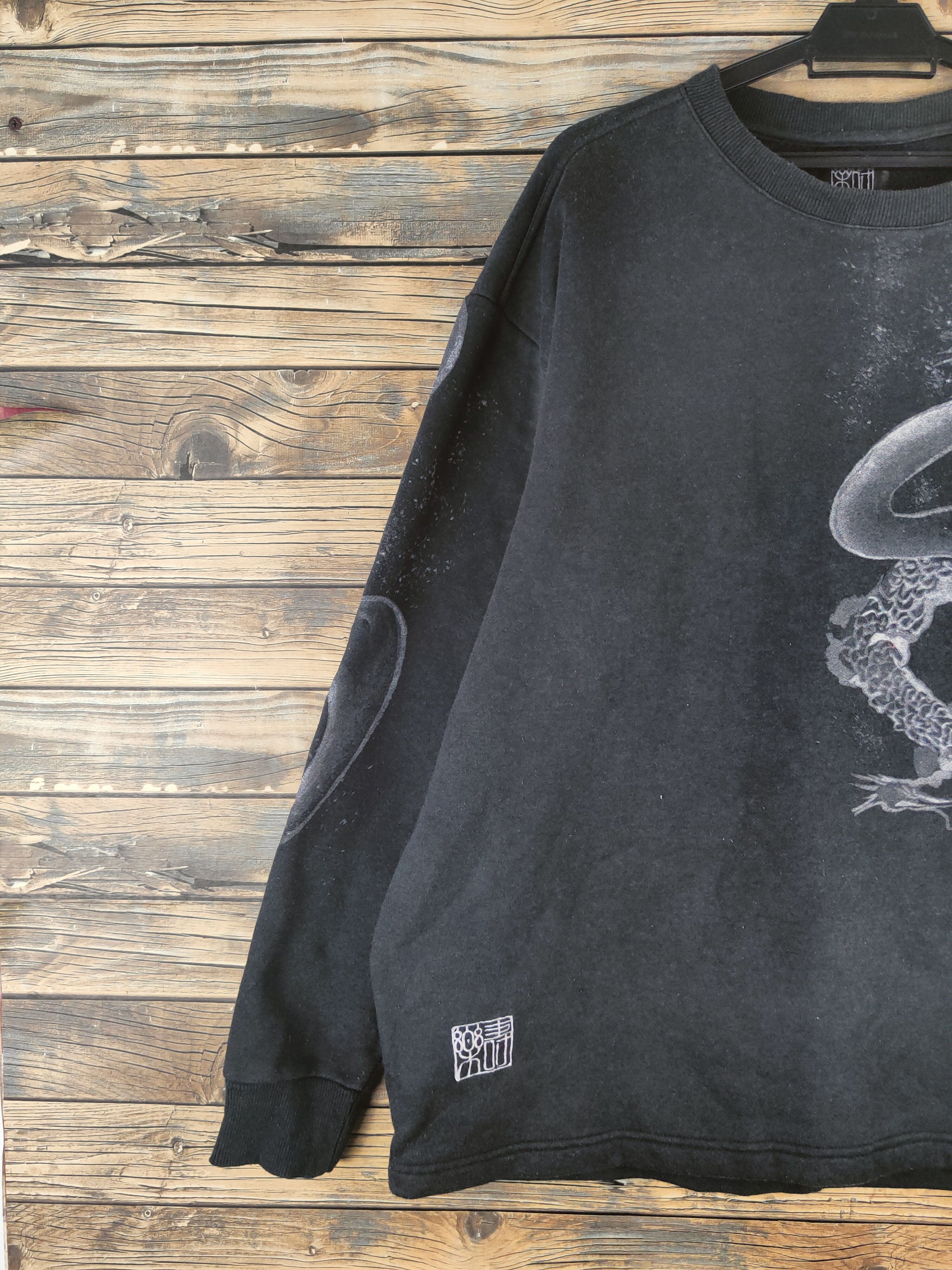 Japanese Brand DL Juraku Black Dragon Sweatshirts #46-029 Size US XL / EU 56 / 4 - 4 Thumbnail
