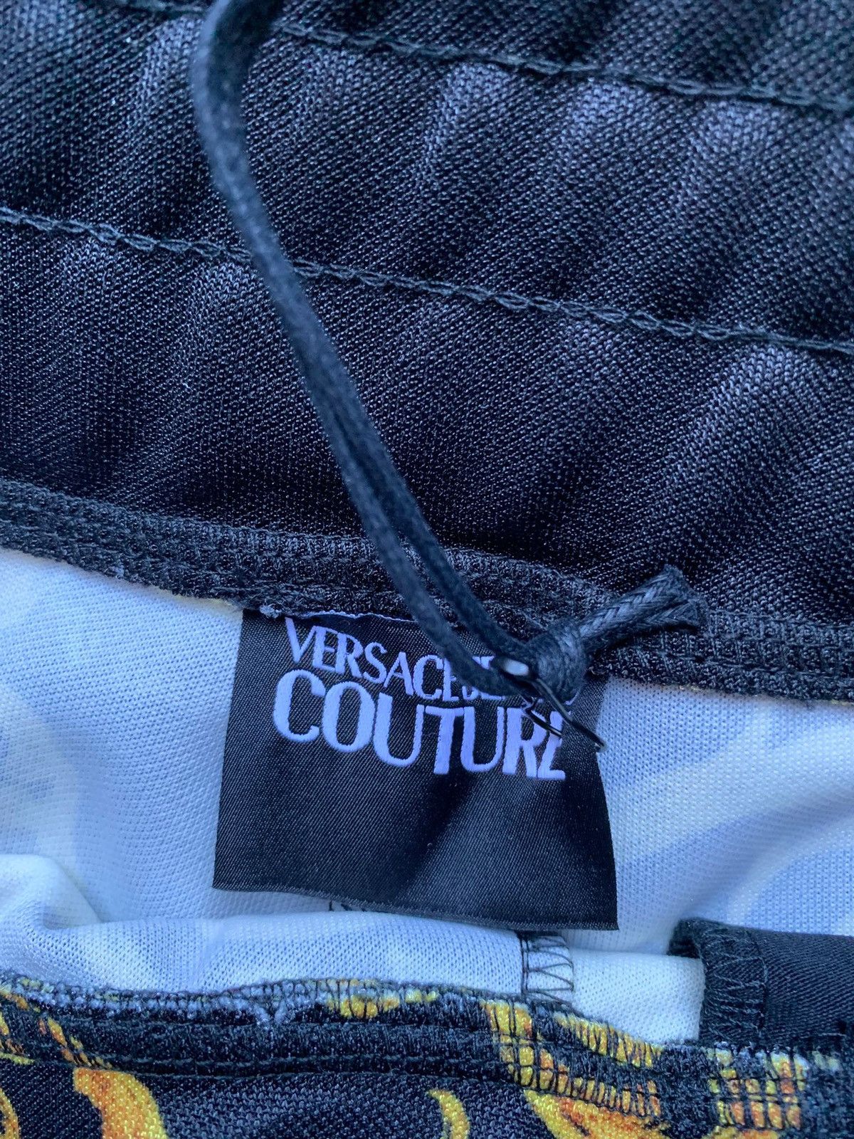 Versace Jeans Couture Tricetate Shorts Versace Jeans Culture Sketch Print L, black Size US 32 / EU 48 - 10 Thumbnail