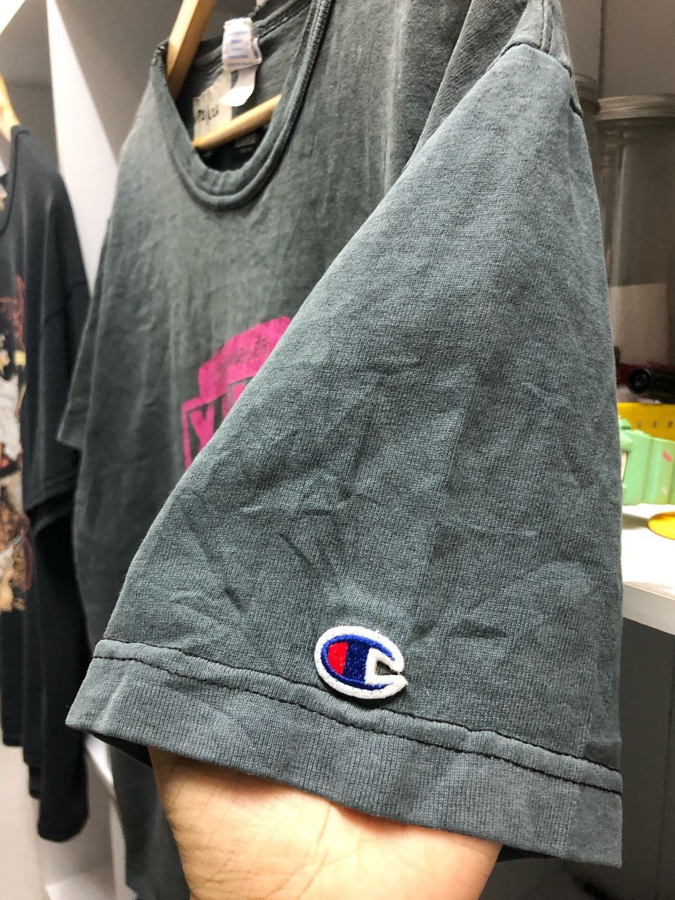 Champion × Vintage × X-LARGE Vintage Champion X X-Large Distressed Size US M / EU 48-50 / 2 - 2 Thumbnail