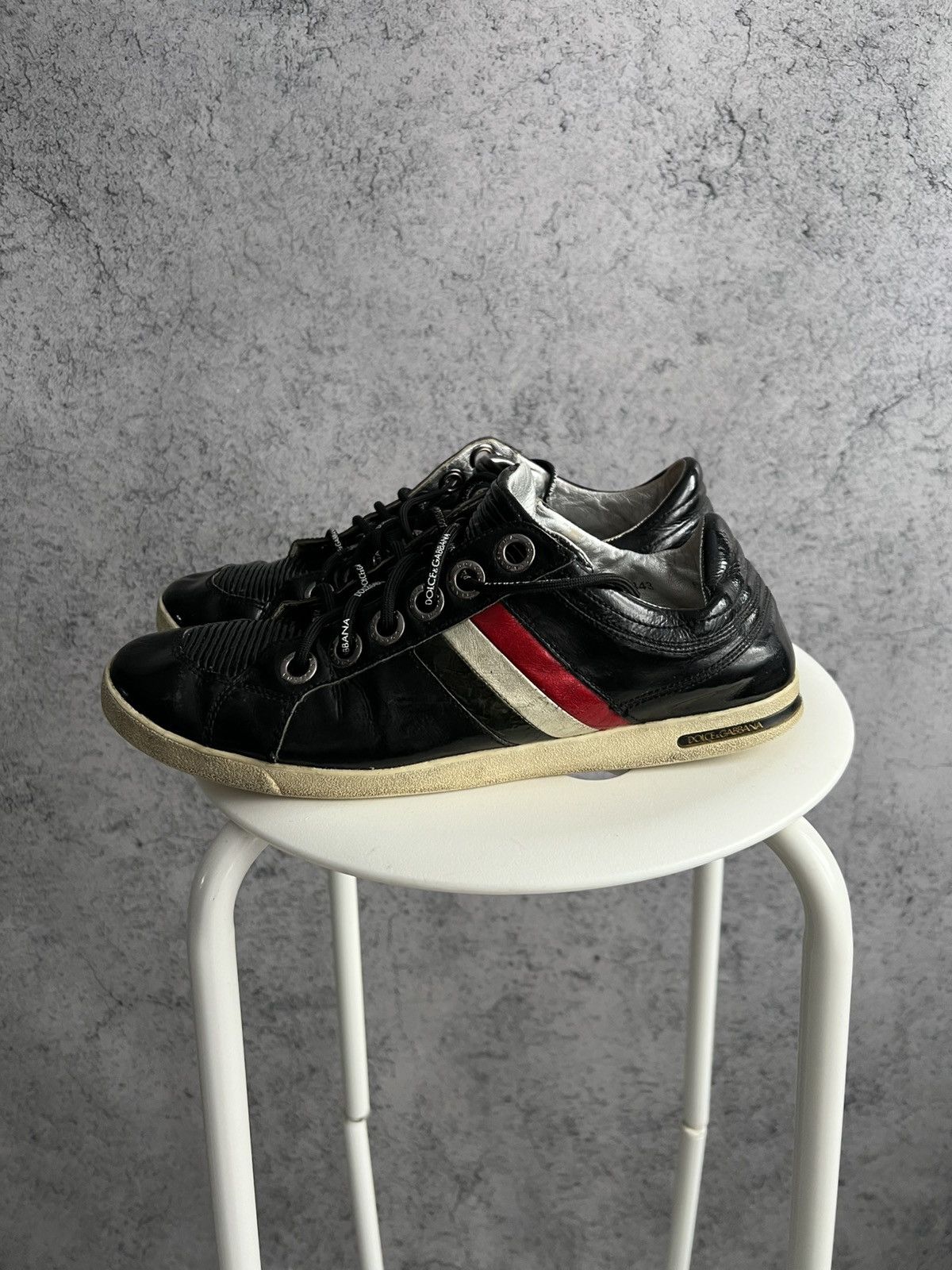 Dolce & Gabbana Vintage Dolce&Gabbana Patent Leather Low Top Sneakers DG Y2K Size US 9 / EU 42 - 5 Thumbnail