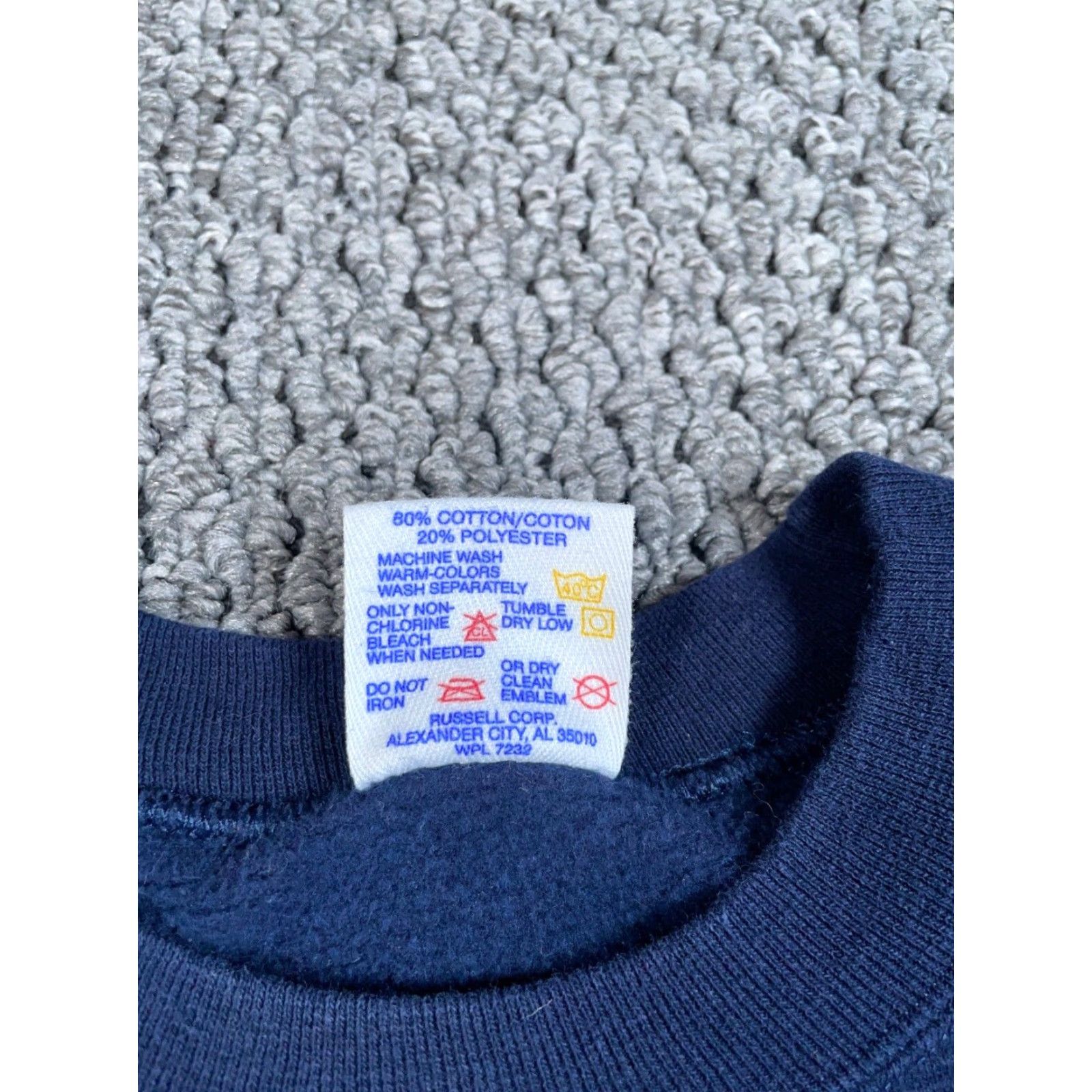 Jerzees VINTAGE Jerzees Sweatshirt Reading Recovery Dog Print Adult 2X Dark Blue Crewneck USA Tag Mens Big & Tall Size US XXL / EU 58 / 5 - 4 Thumbnail