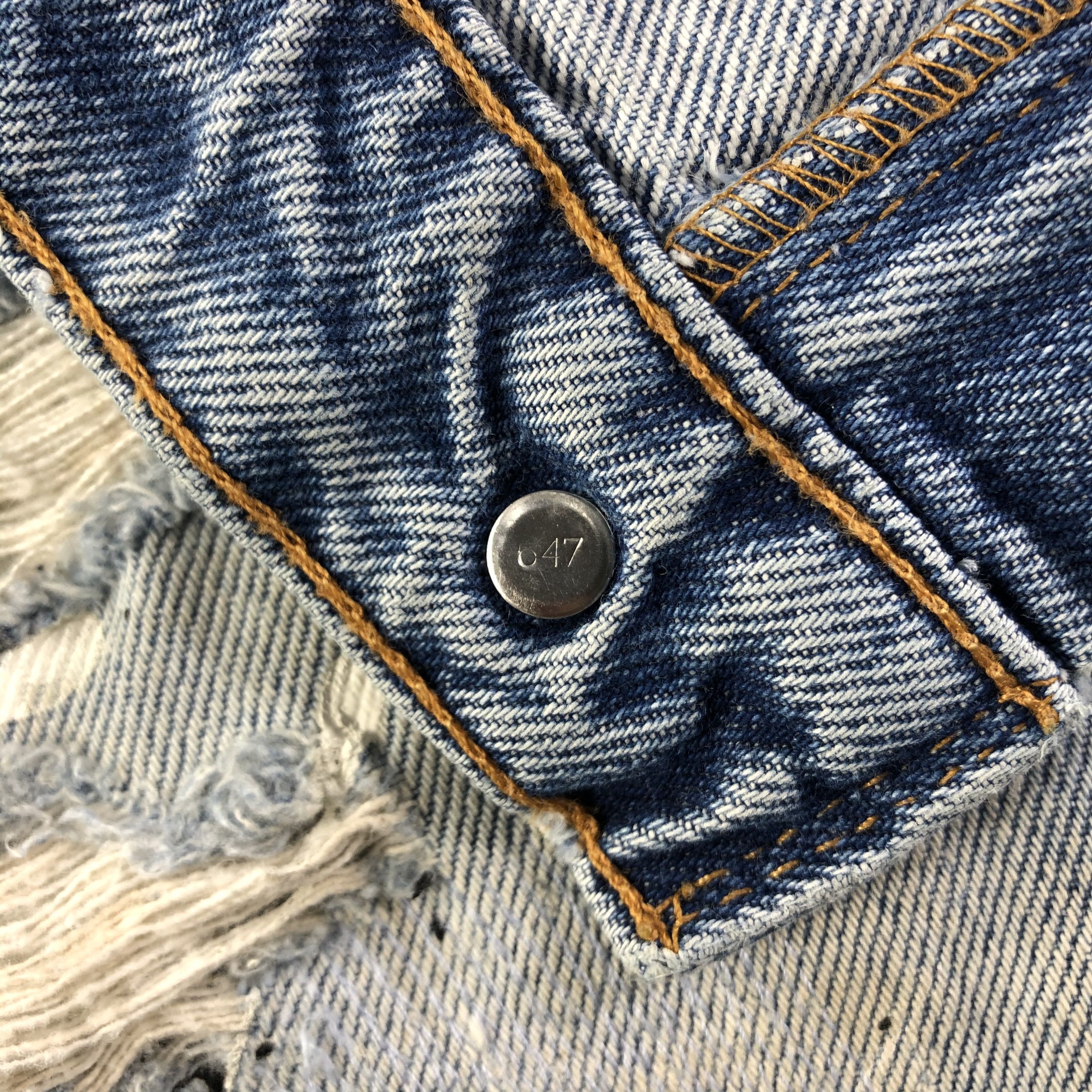 Levi's Vintage Levis 505 Jeans Painted Denim KJ1722 Size US 39 - 9 Thumbnail