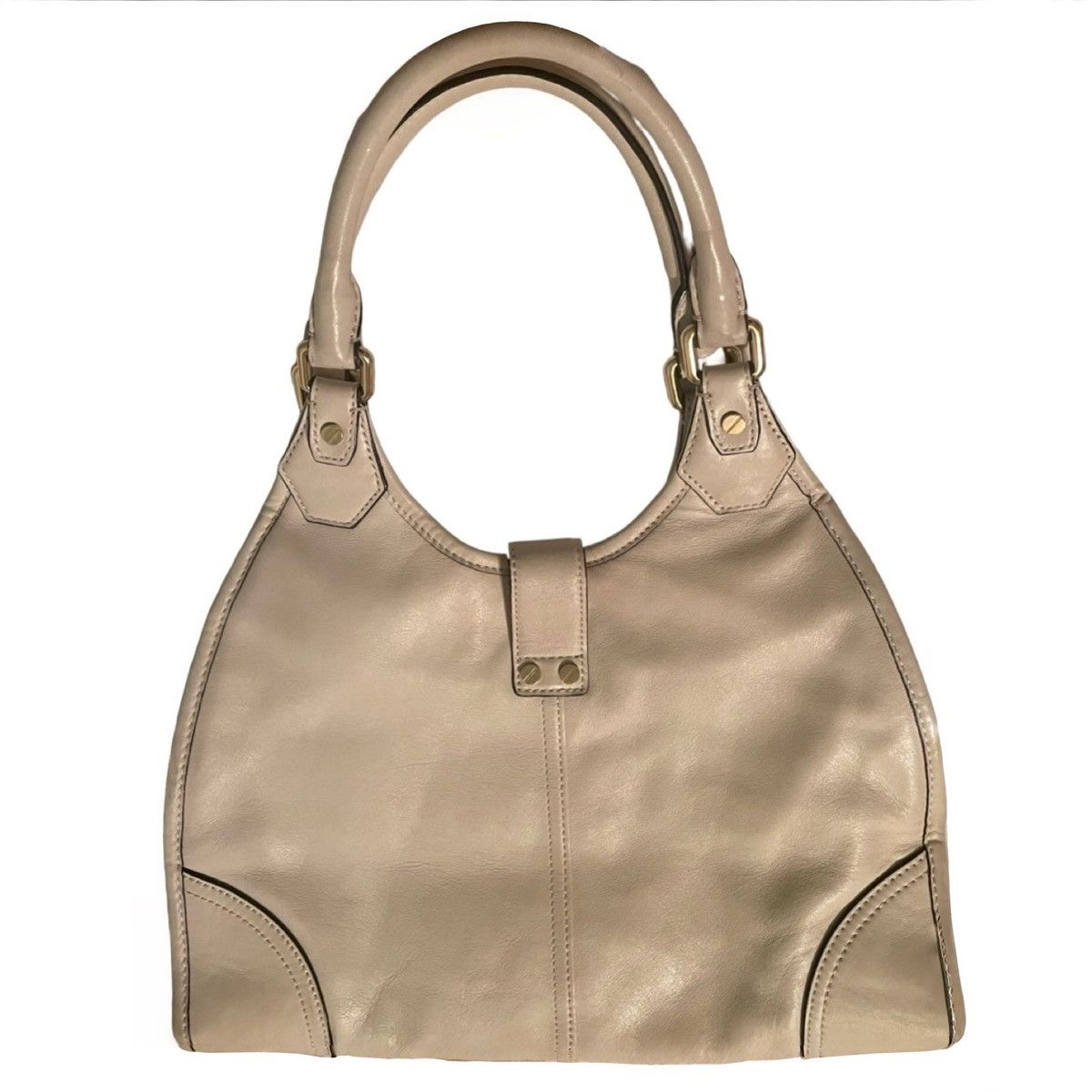 Michael Kors Cream MICHAEL KORS Ivory Soft Leather Shoulder Gold Hardware Size ONE SIZE - 2 Thumbnail