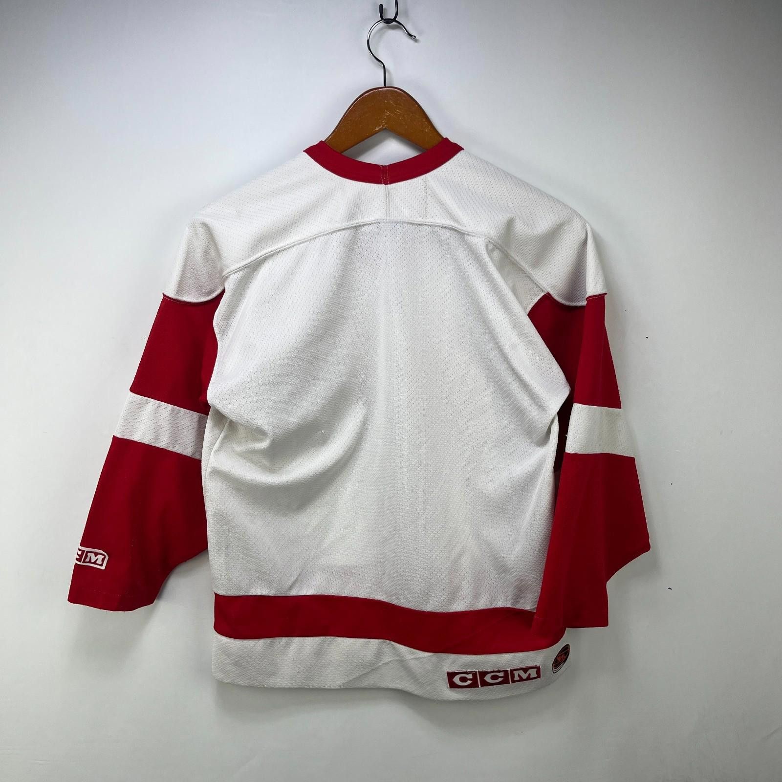 Ccm Vintage CCM Detroit Red Wings NHL Boys Jersey Youth L XL Size ONE SIZE - 6 Thumbnail