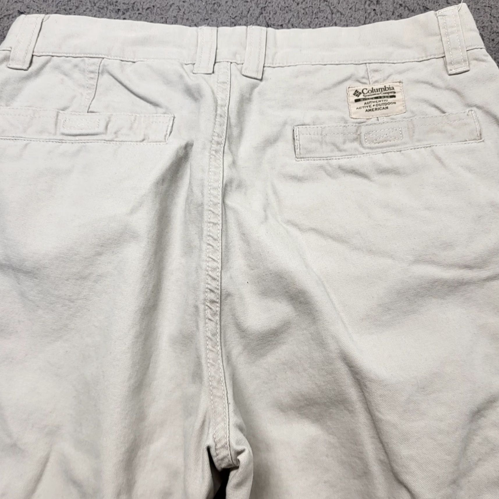 Vintage Columbia Pants Women's Size 8 Khaki Flat Front Casual Outdoor Hiking Capri Pants Tan Beige Straight Leg - Regular Mens? Women? Size 30" / US 8 / IT 44 - 3 Thumbnail