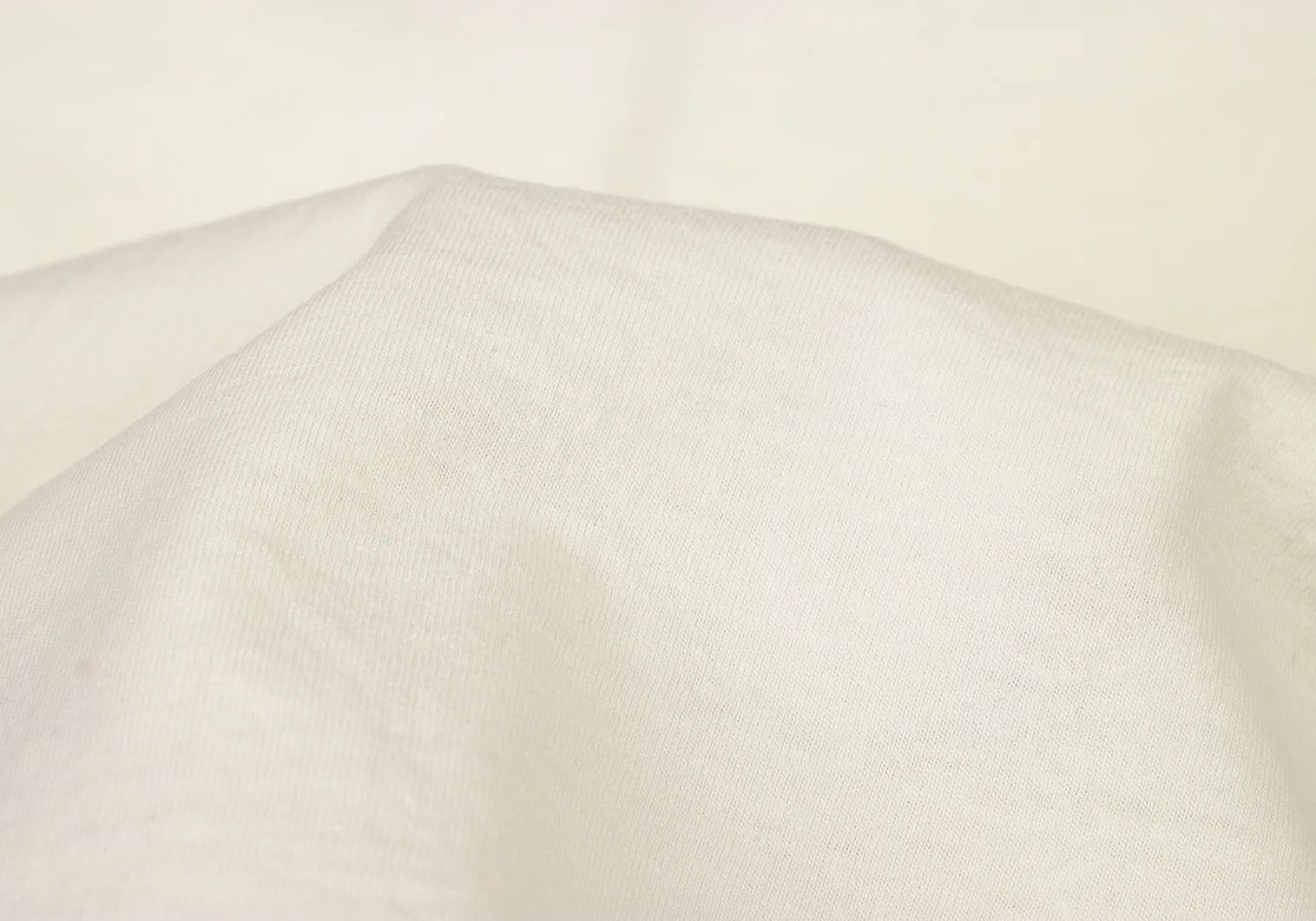 Issey Miyake Triple Stitch Cut Sew in Off White L Size US L / EU 52-54 / 3 - 14 Thumbnail
