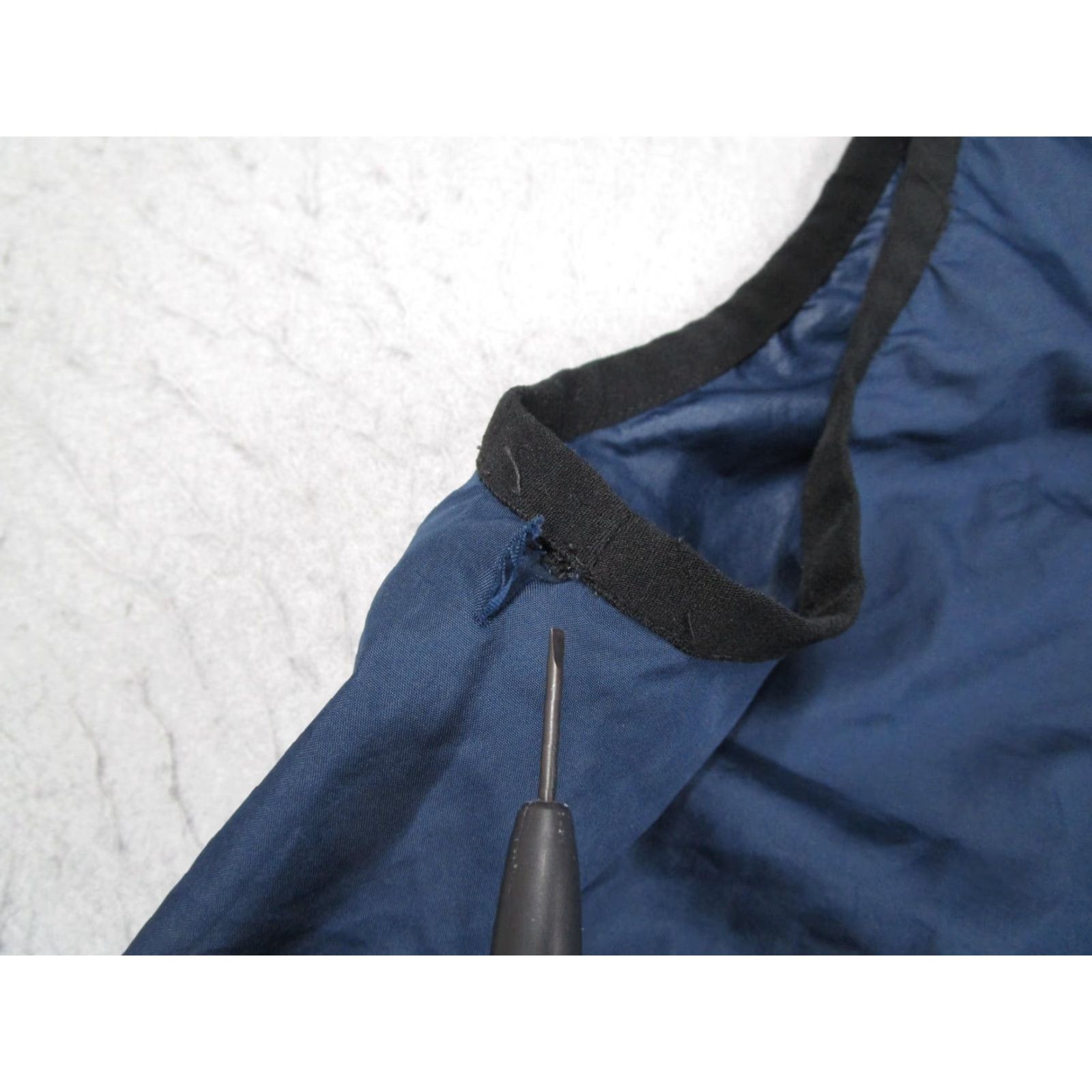 Nike VINTAGE Nike Vest Mens Small Blue Windbreaker Full Zip Pockets Logo Lightweight Windbreaker Vest Size US S / EU 44-46 / 1 - 4 Thumbnail