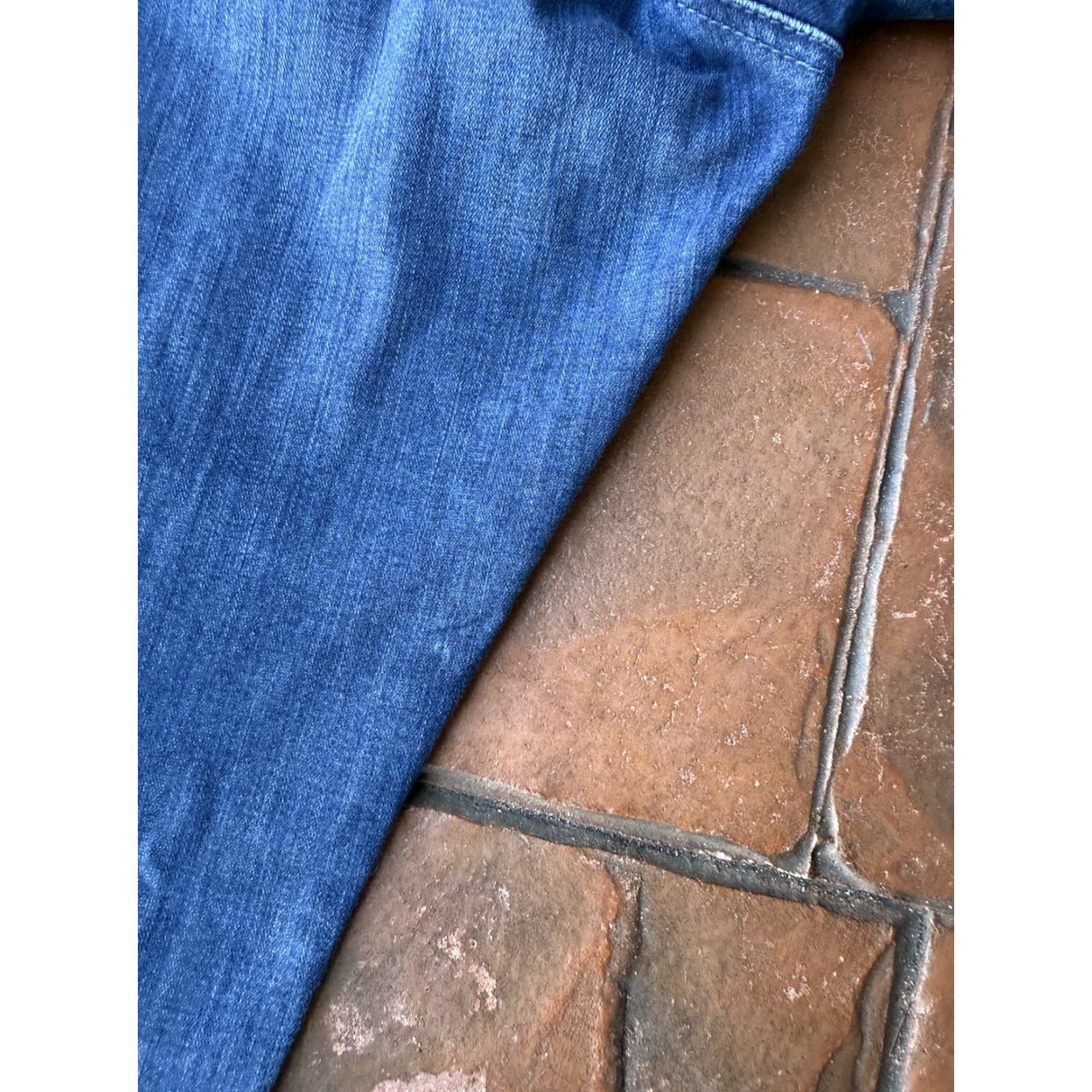 Vintage AG Adriano Goldschmied High Rise The Farrah Skinny Crop Jeans Women’s 31R Washed Blue Crop Skinny Jeans Women’s 31R AG Farrah Size 24" / US 00 / IT 34 - 7 Thumbnail