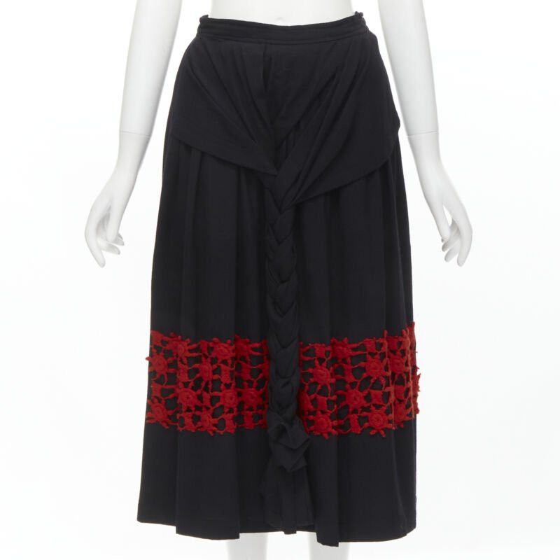 Comme des Garcons COMME DES GARCONS Vintage 1988 black wool braid red lattice embroidery skirt M Size 28" / US 6 / IT 42 - 1 Thumbnail