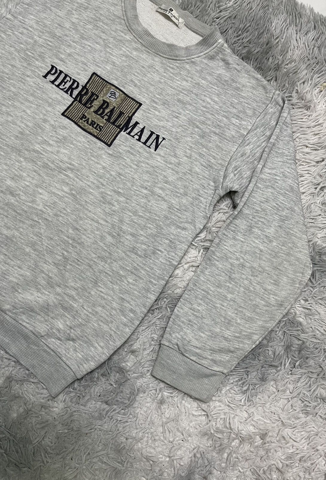 Japanese Brand × Pierre Balmain × Vintage 90s PIERRE BALMAIN PARIS EMBROIDERY LOGO CREWNECK Size US M / EU 48-50 / 2 - 3 Thumbnail
