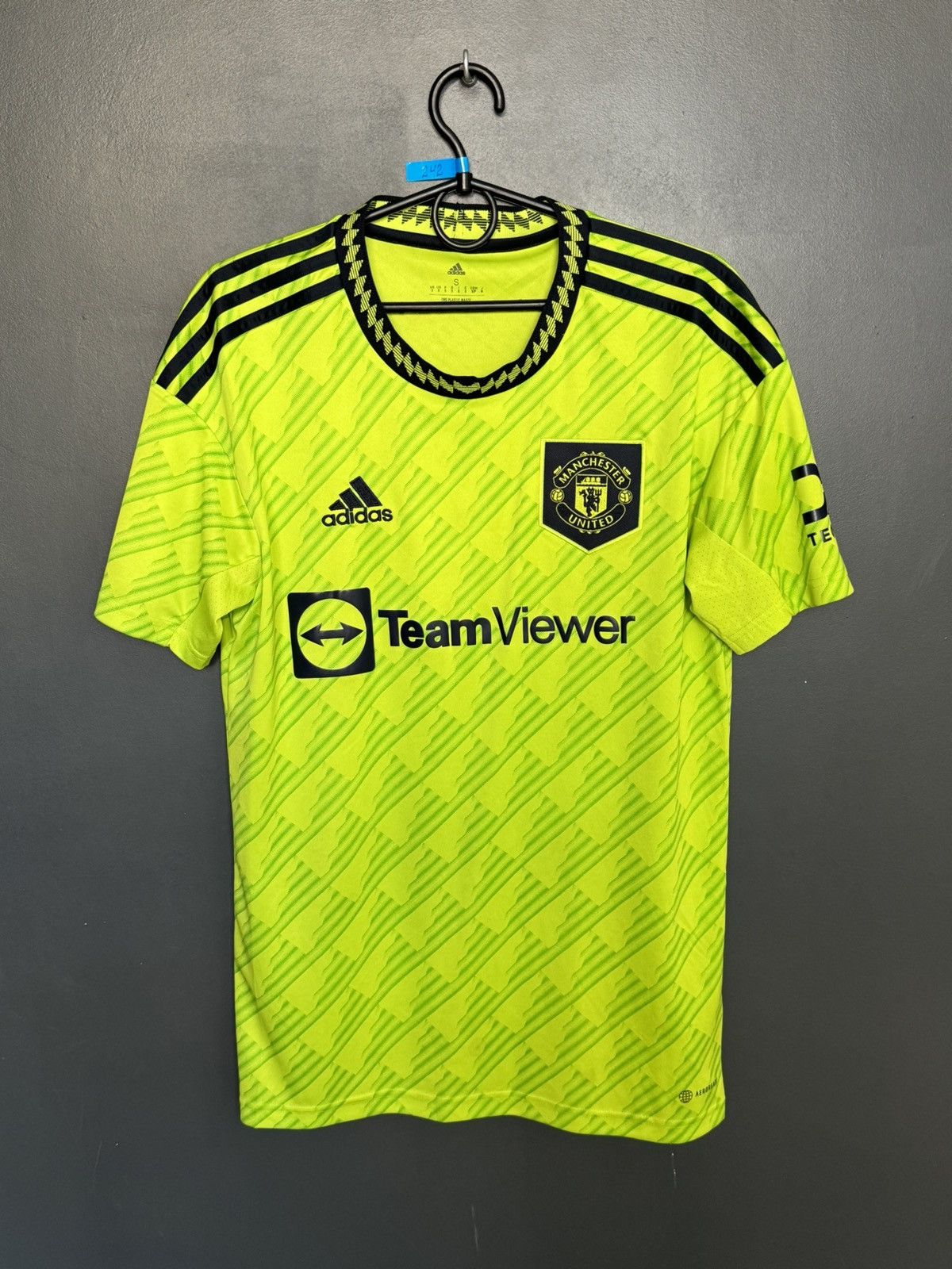 Adidas Manchester United 22/23 Third Football Jersey T-Shirt Size US S / EU 44-46 / 1 - 1 Thumbnail
