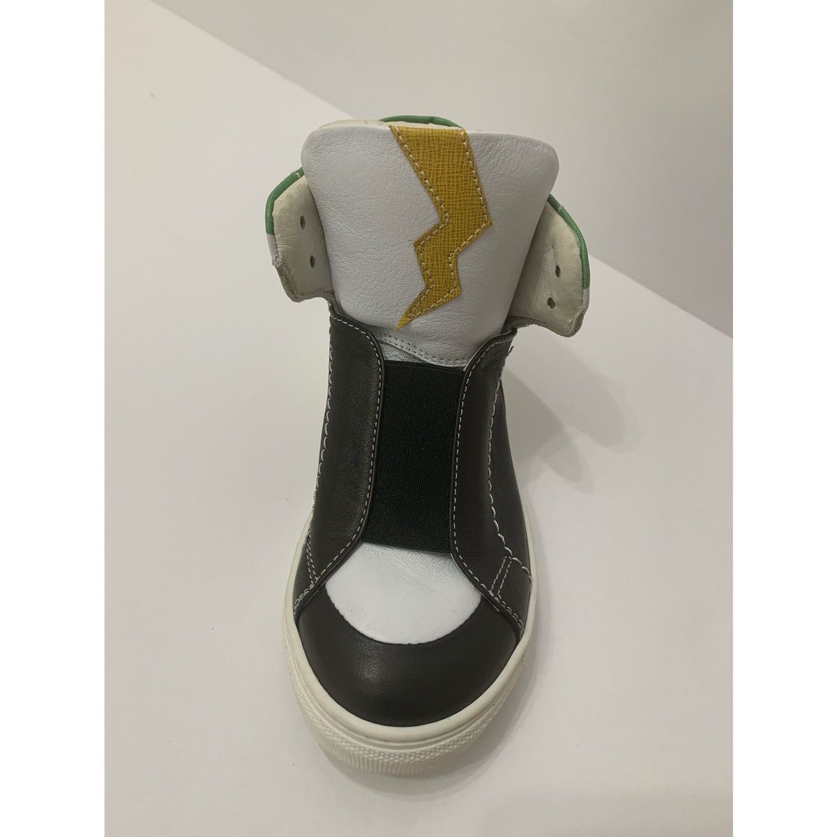 Fendi FENDI BOYS LIGHTNING ⚡️ BOLT SNEAKERS Size US 5 / EU 37 - 5 Thumbnail