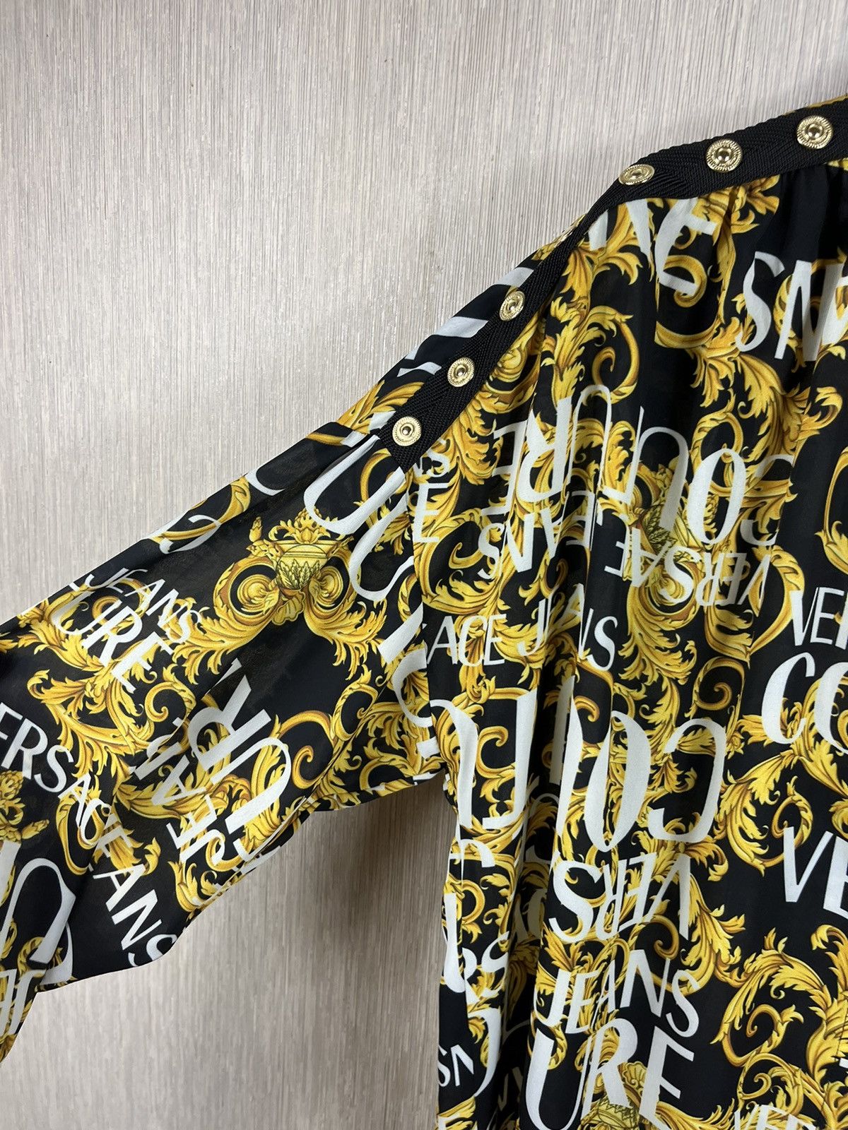 Versace × Versace Jeans Couture Versace Jeans Couture full print shirt gold details monogram Size US L / EU 52-54 / 3 - 10 Thumbnail