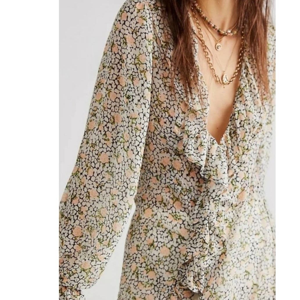 Free People NWT Free People Gigi Printed Maxi Top $198 SMALL Ivory Size S / US 4 / IT 40 - 4 Thumbnail