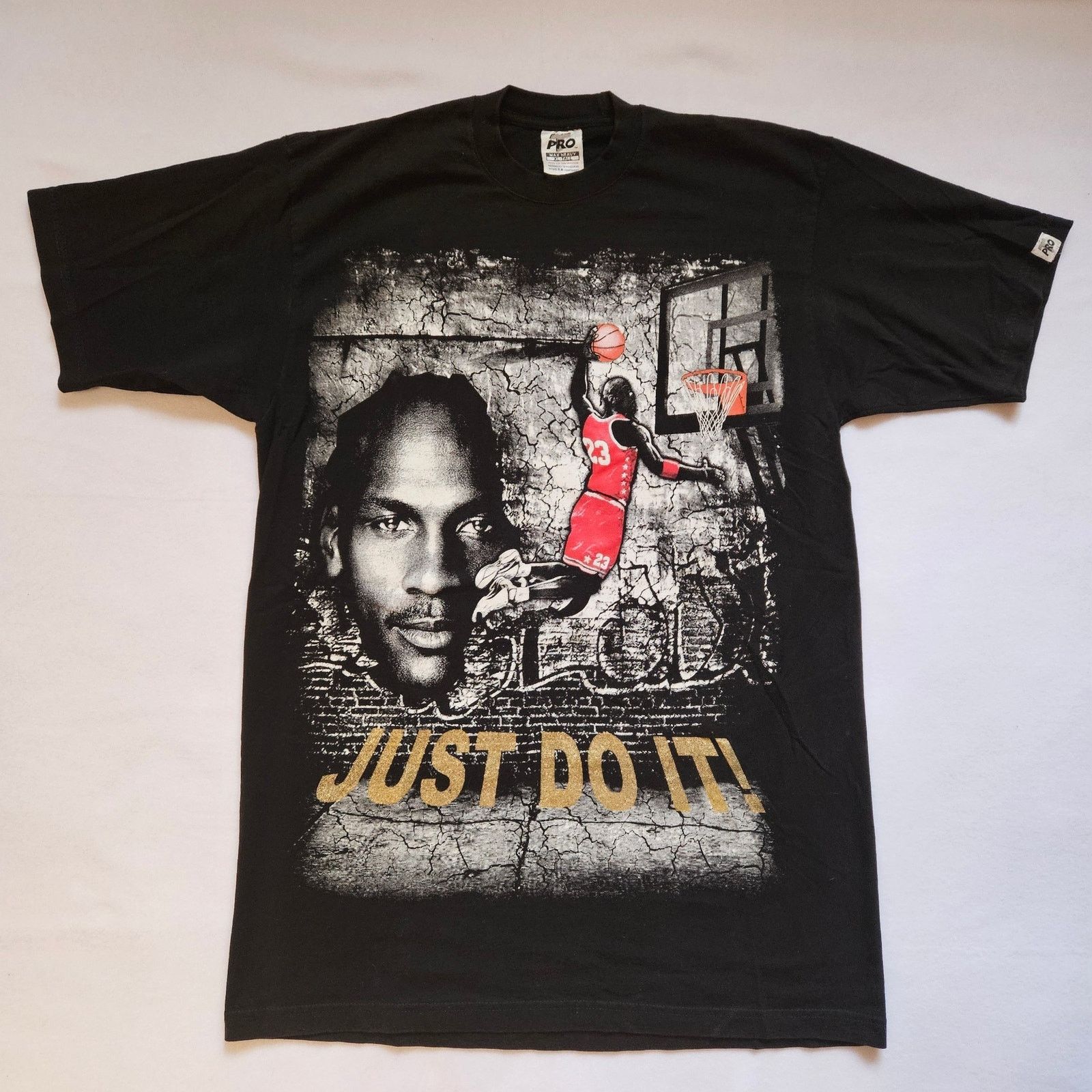 Vintage 90s Vtg Michael Jordan Chicago Bulls Black Tshirt Just Do It Size US XL / EU 56 / 4 - 1 Thumbnail