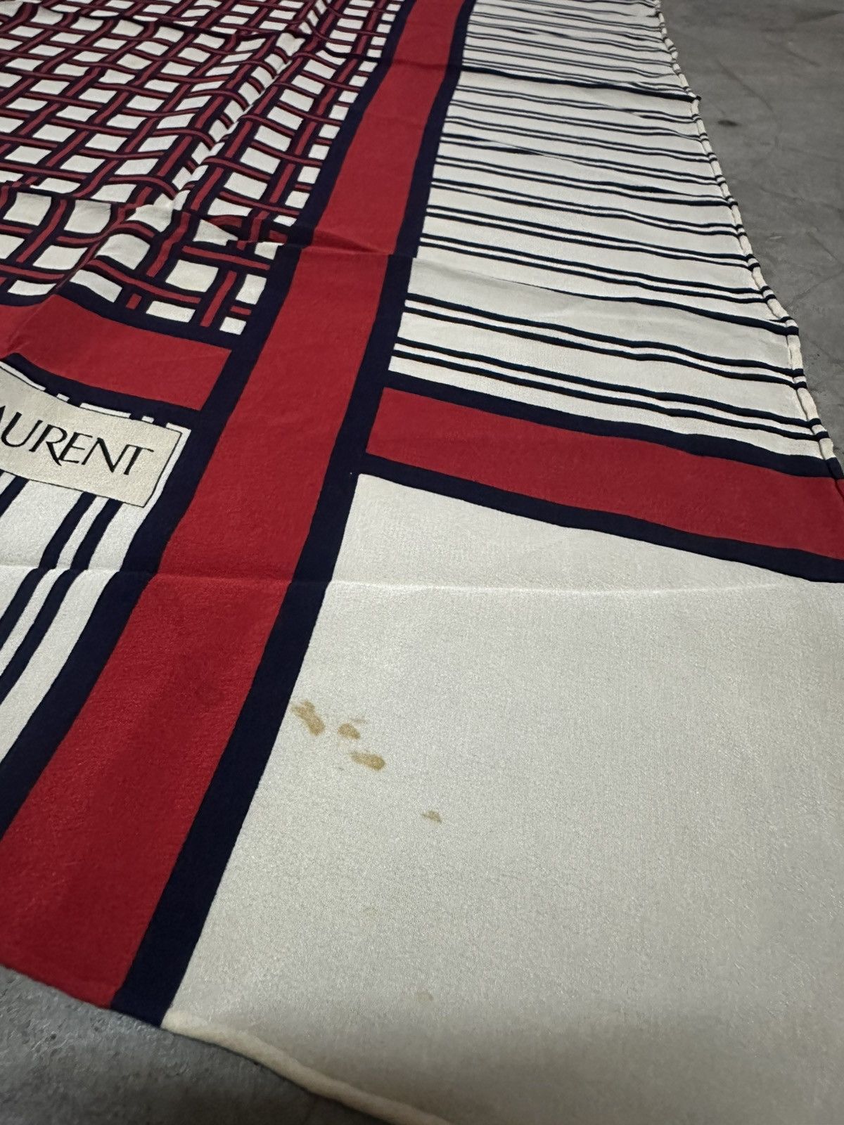 Designer × Vintage × Yves Saint Laurent Vintage YvesSaintLaurent Scarft Size ONE SIZE - 3 Thumbnail