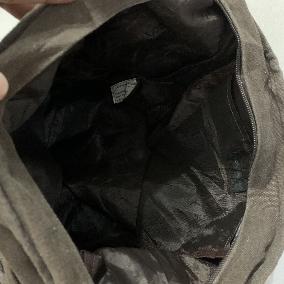 If Six Was Nine 🔥Fabric Connection Anarchy studded logo A crossbody bag Size ONE SIZE - 11 Thumbnail