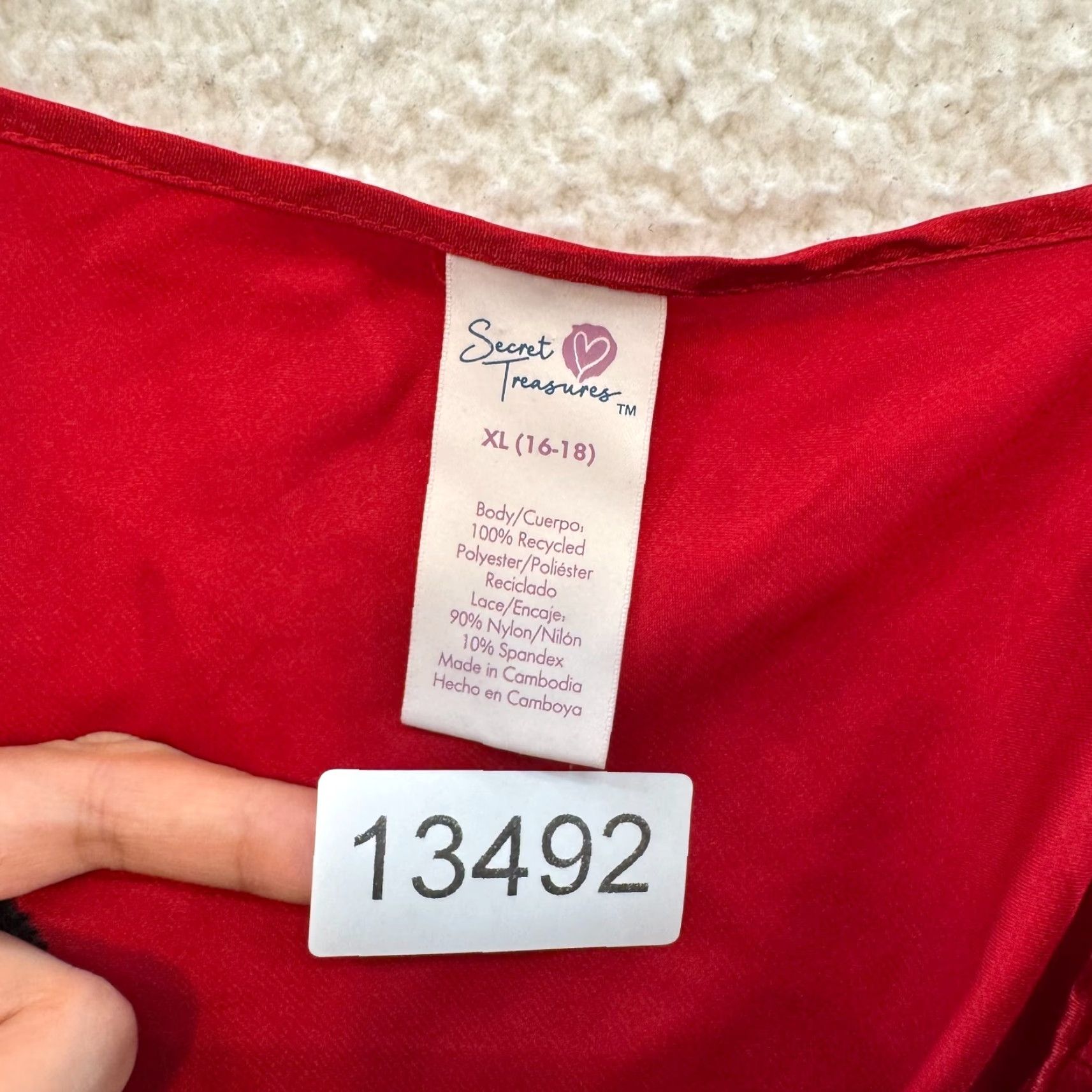 Vintage VINTAGE Y2K Secret Treasures Camisole Tank Top XL Red Satin Lace Size XL / US 12-14 / IT 48-50 - 7 Thumbnail