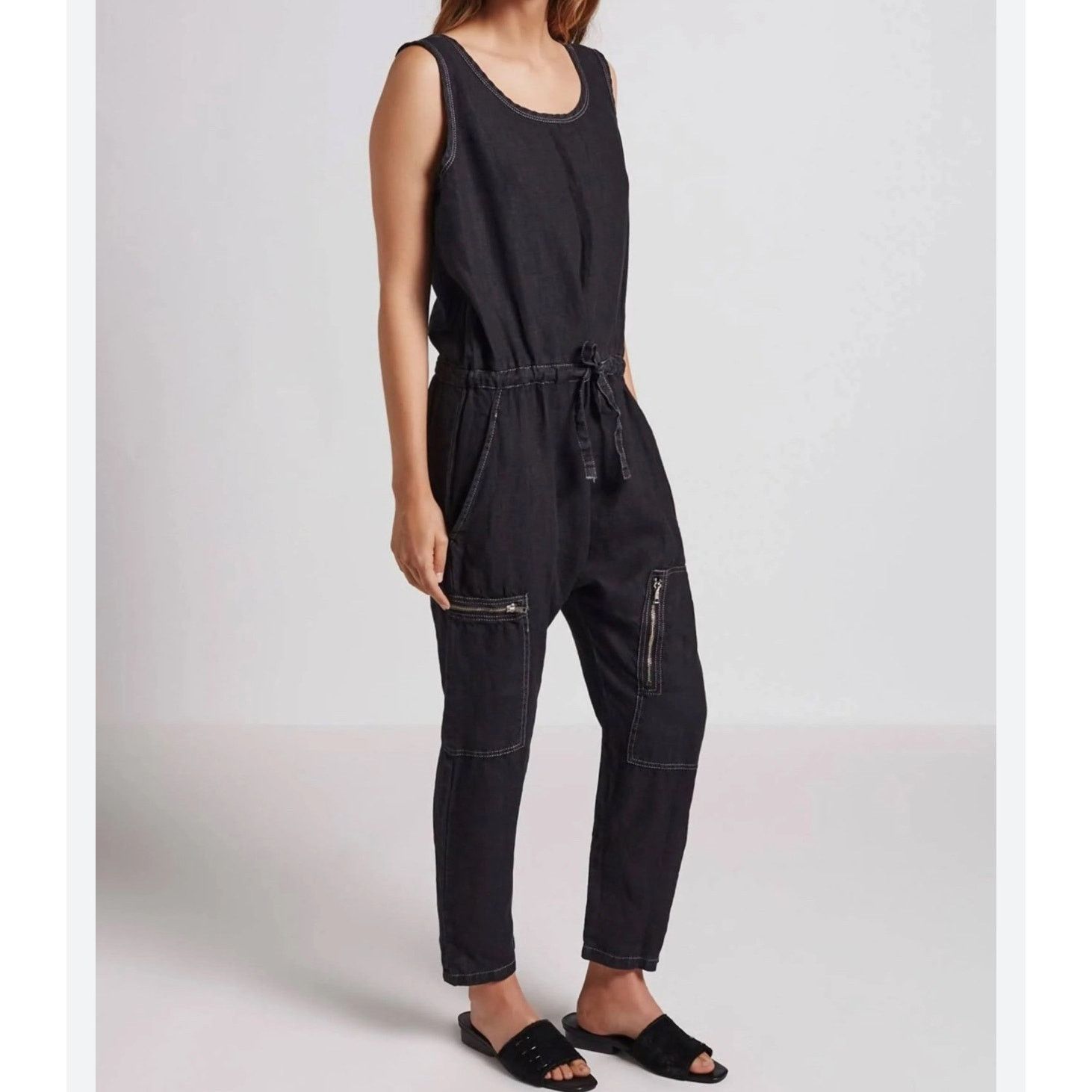 Current/Elliot Current/Elliott Zip Cargo Crop 100% Linen Jumpsuit in Black Size 24" / US 00 / IT 34 - 1 Thumbnail