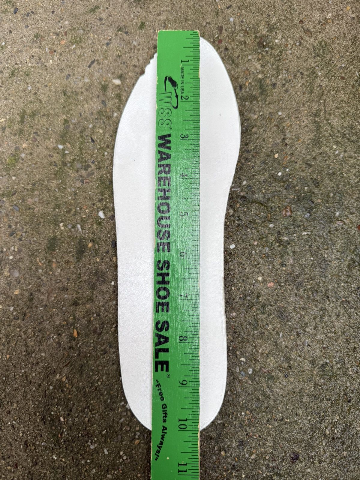 Gucci ✨Gucci✨ (212475) Bronz Metallic Soft Leather Sneakers EU-38 Size US 8 / IT 38 - 15 Thumbnail