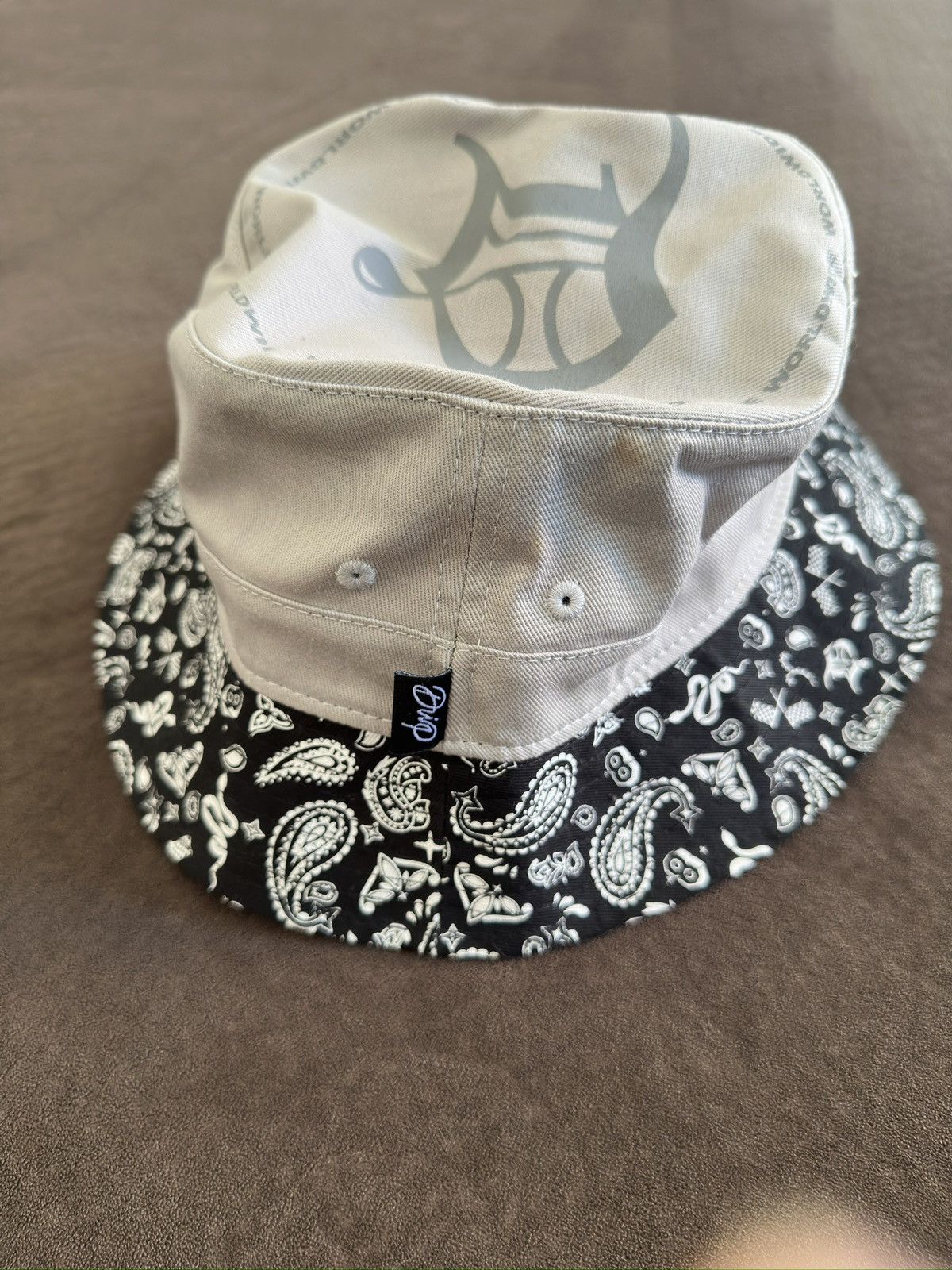 Other Paisley Bucket Hat Old English Letter D Size ONE SIZE - 3 Thumbnail