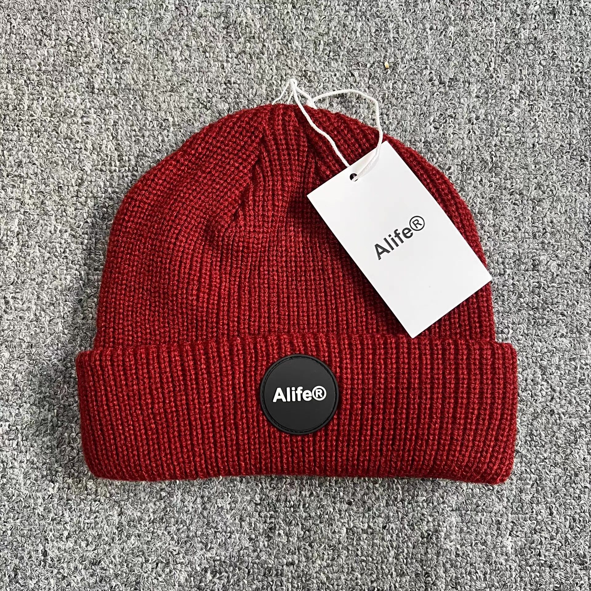 Alife Alife® Soft Rubber Patch Knitted Beanie Q7 Size ONE SIZE - 9 Thumbnail