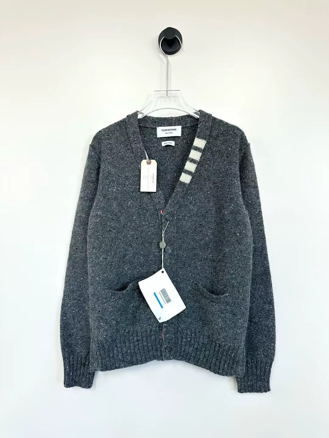 Thom Browne Thom Browne Gray V-Neck Stripe Cardigan Size US XS / EU 42 / 0 - 1 Thumbnail