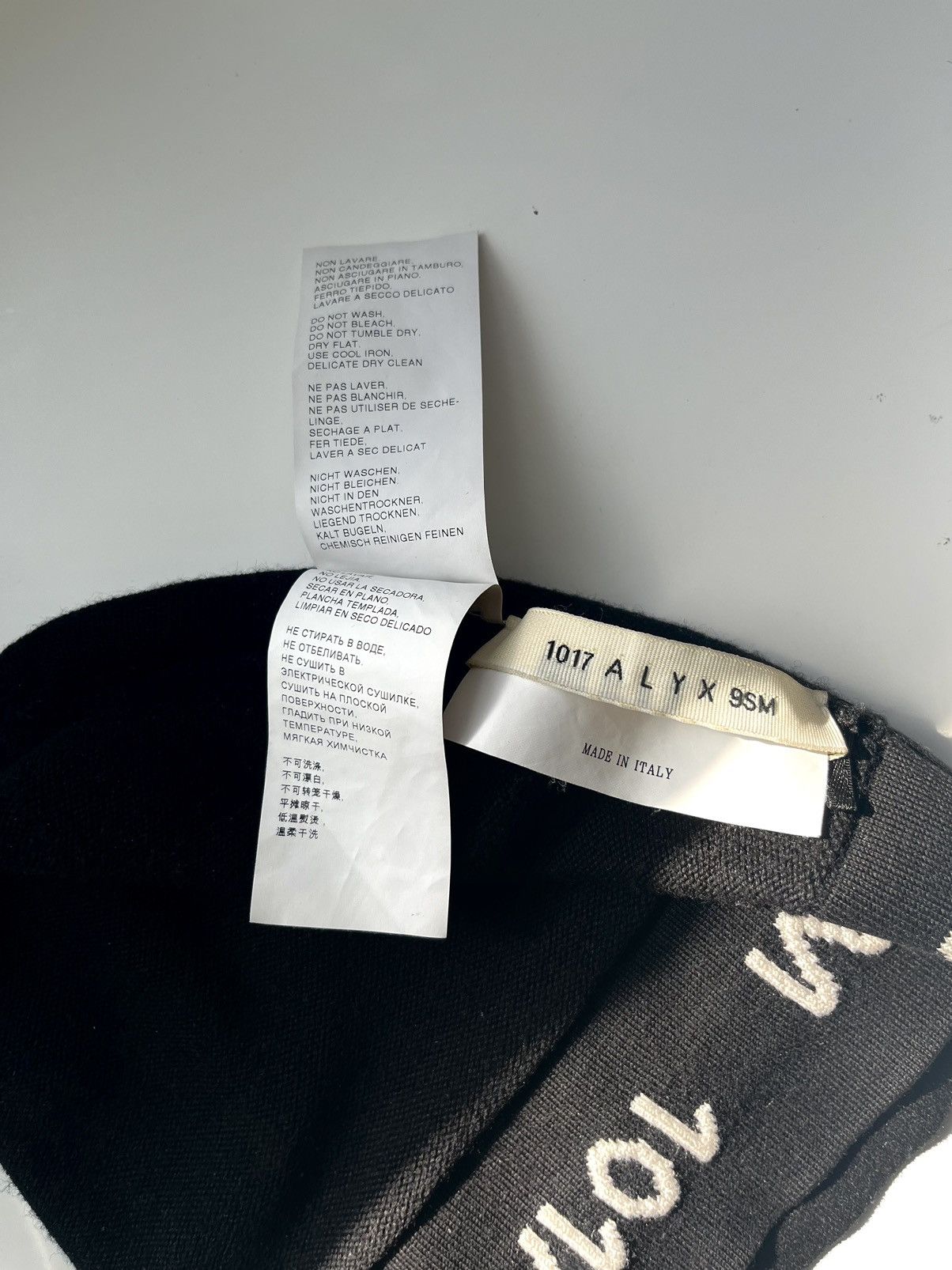 1017 ALYX 9SM 1017 Alyx Jacquard Print Beanie Size ONE SIZE - 4 Thumbnail