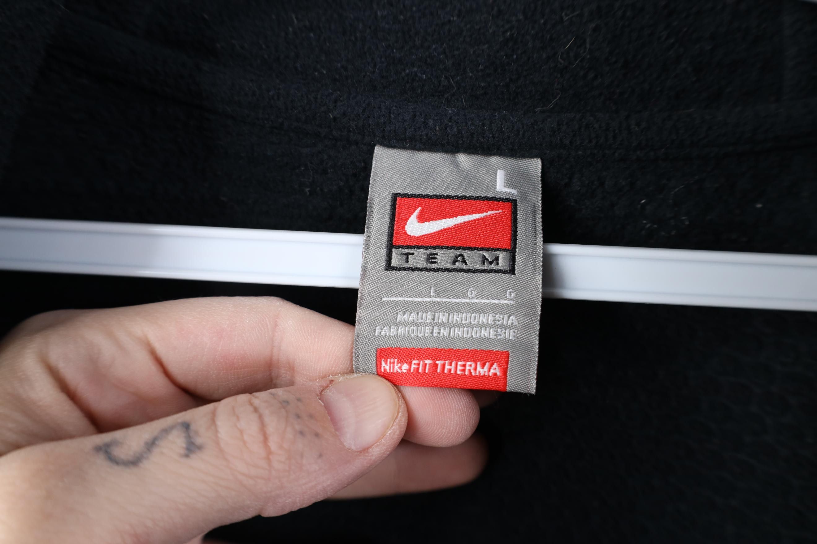Nike Vintage Nike Scott Mini Swoosh Half Zip Fleece Sweater Size US L / EU 52-54 / 3 - 7 Thumbnail