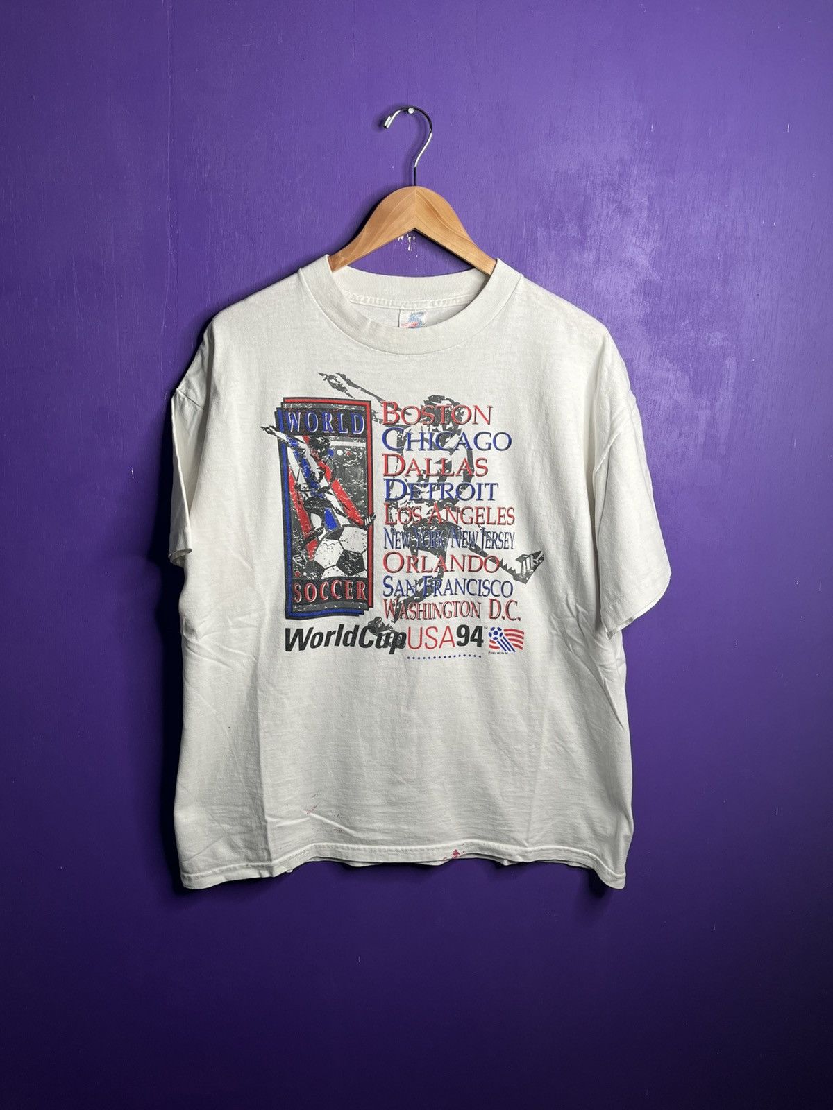 Vintage Vintage 1994 World Cup USA cities t-shirt Size US XL / EU 56 / 4 - 1 Thumbnail