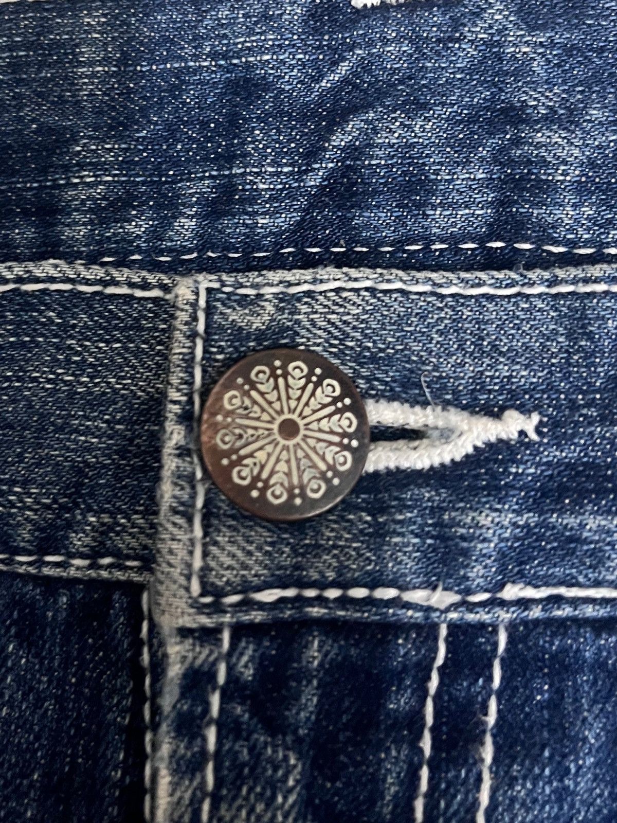 Japanese Brand × Vintage Vintage THRASHED Japanese Brand Distress Patches Style Jeans Size US 30 / EU 46 - 6 Thumbnail