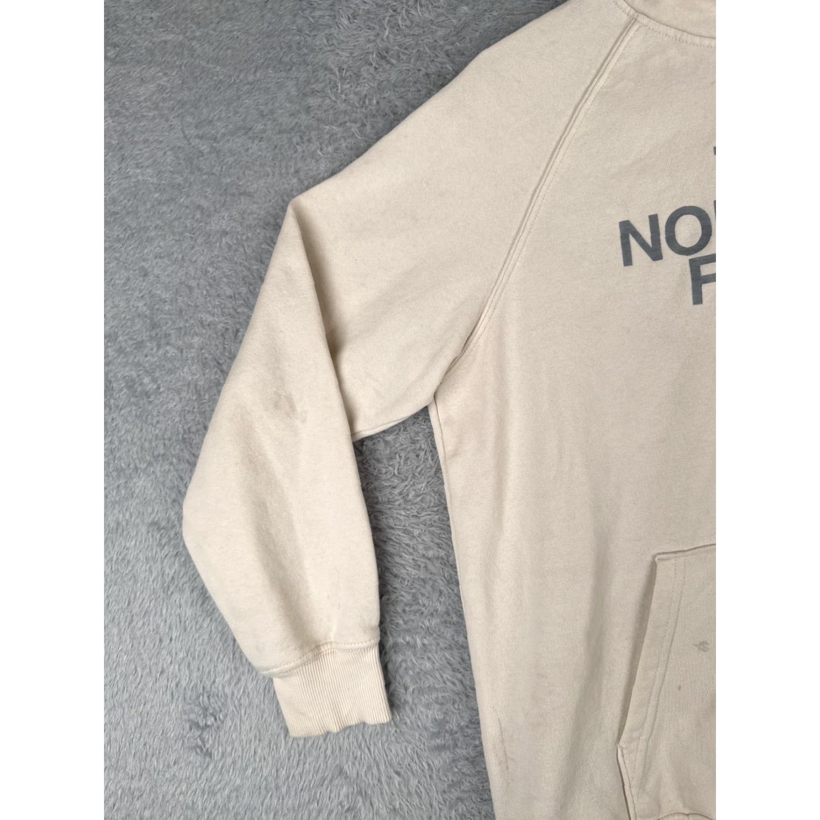 The North Face The North Face Hoodie Women L Beige Pullover Logo Front Pocket Regular Size Jersey Fabric READ Size L / US 10 / IT 46 - 3 Thumbnail