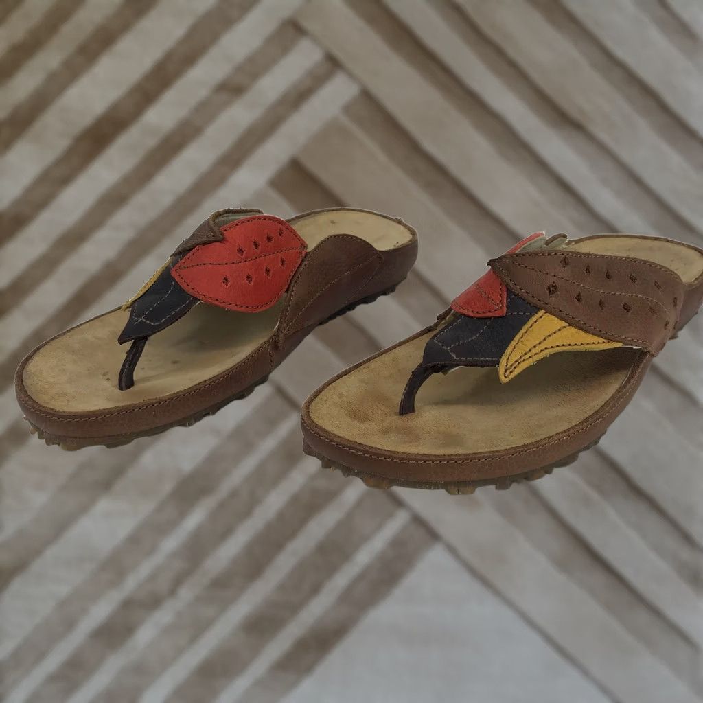 Vintage El Naturalista D60 Brown Leather Leaf Thong Sandals Womens 37 Boho Spain Size US 7 / IT 37 - 1 Thumbnail