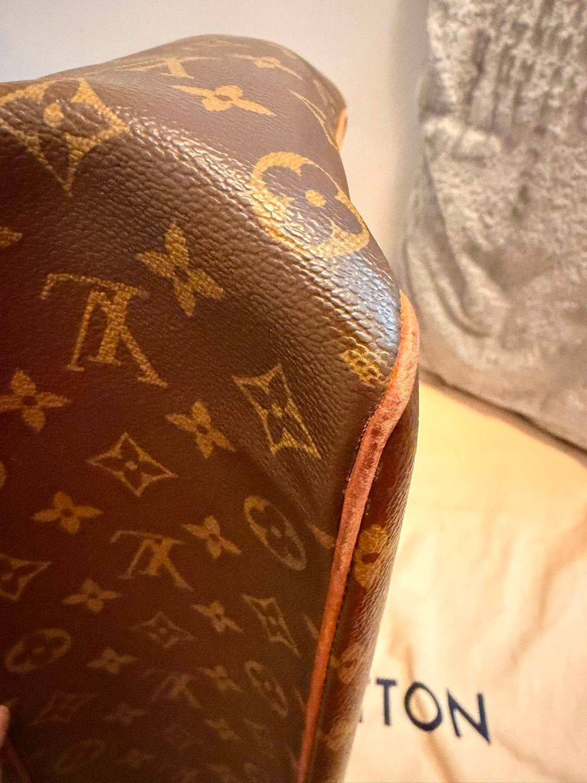 Louis Vuitton Louis Vuitton Multipli-Cité Monogram Bag Size ONE SIZE - 16 Thumbnail