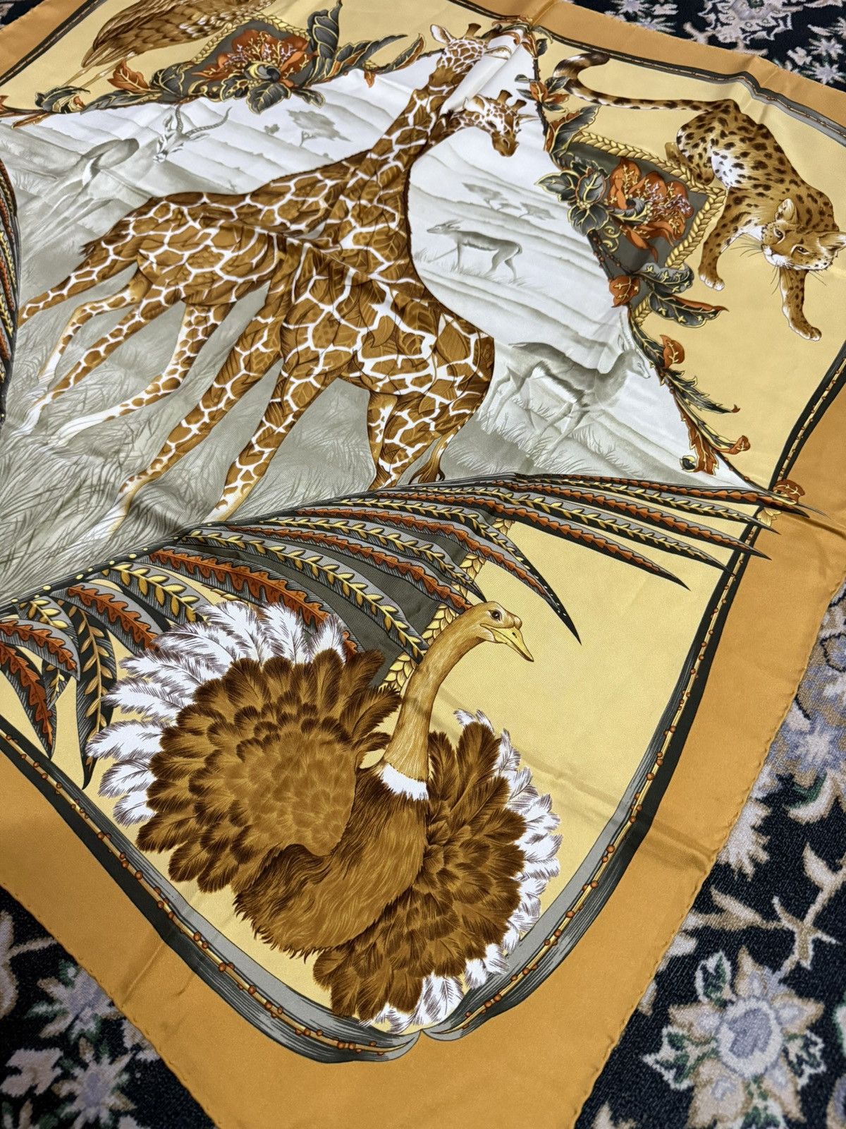 Salvatore Ferragamo Salvatore ferragamo animal print silk scarves Size ONE SIZE - 4 Thumbnail