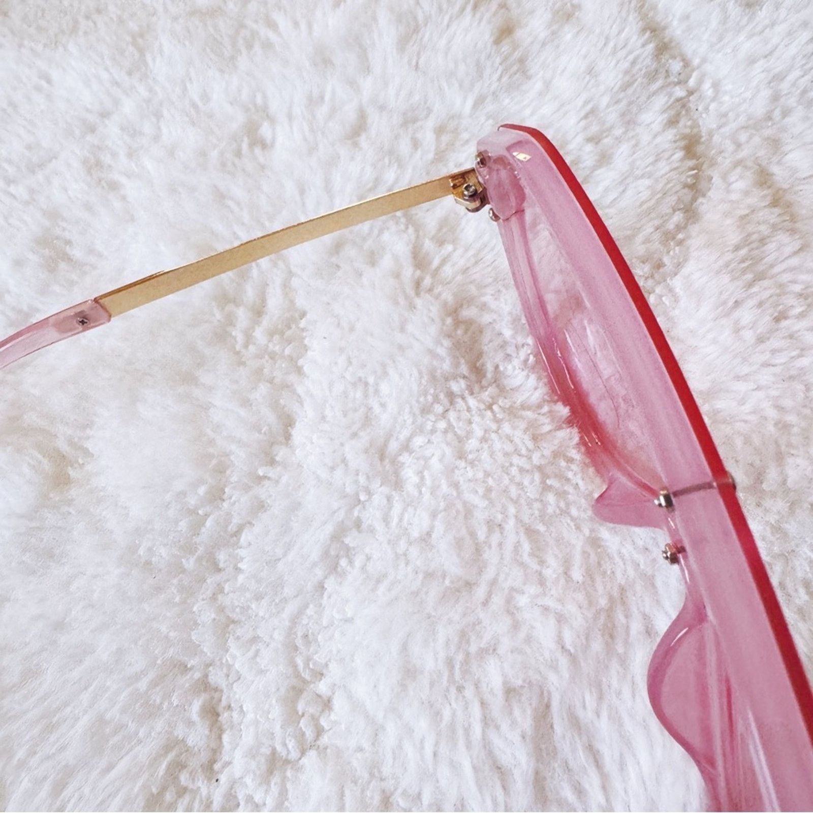 Other Clarissa Pink Oversized Sunglasses Size ONE SIZE - 7 Thumbnail