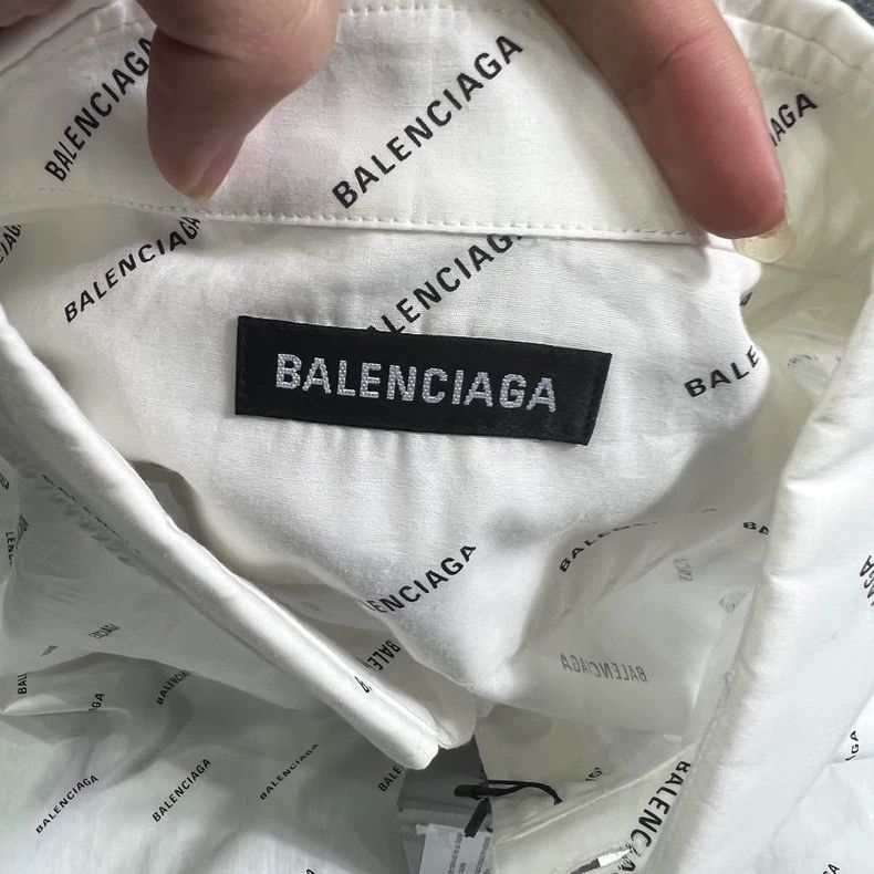 Balenciaga Balenciaga size 38 Full printed shirt Size M / US 6-8 / IT 42-44 - 3 Thumbnail