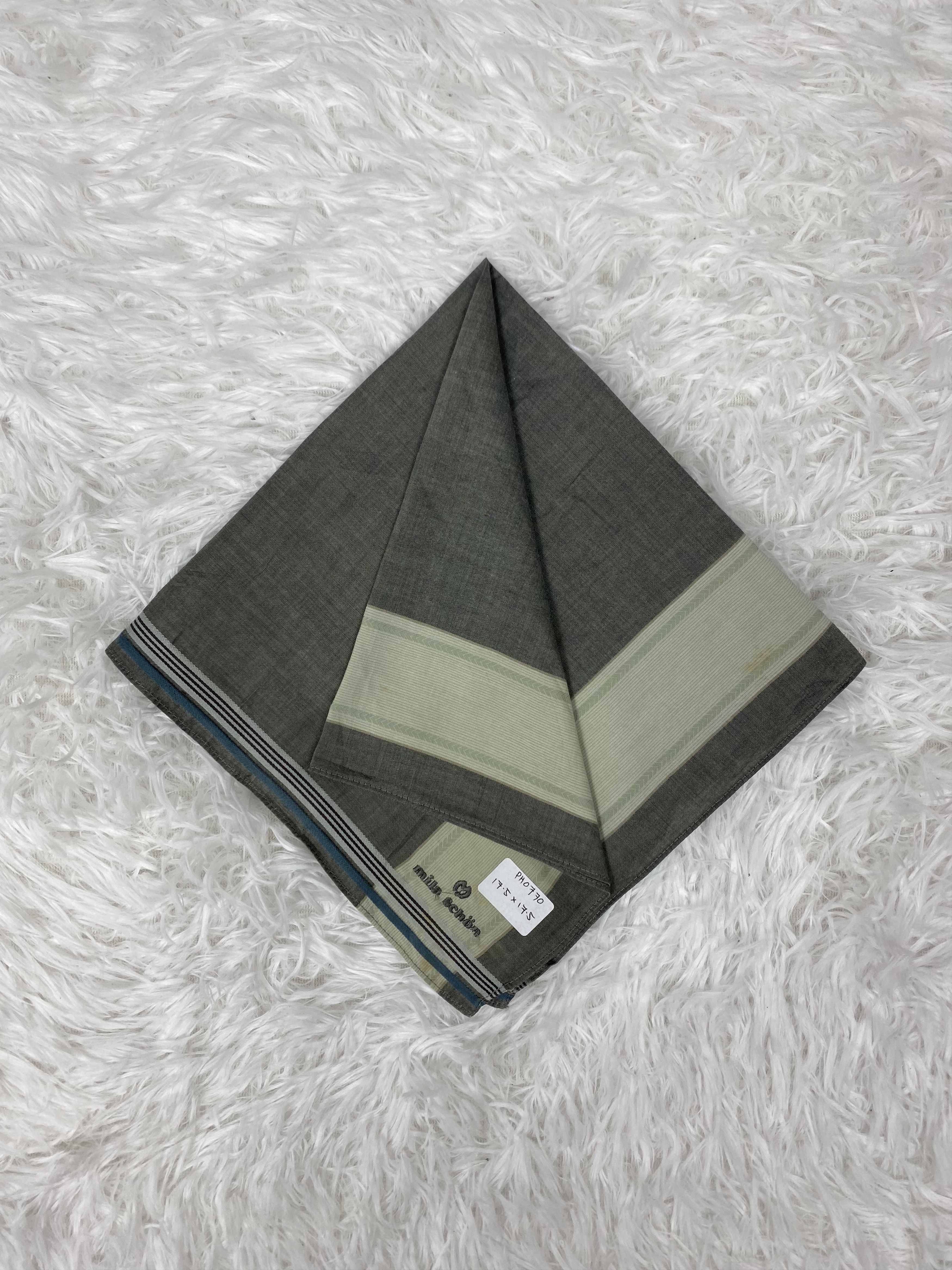 Mila Schon Vintage Mila Schon Handkerchief Neckerchief PH0770 Size ONE SIZE - 1 Thumbnail