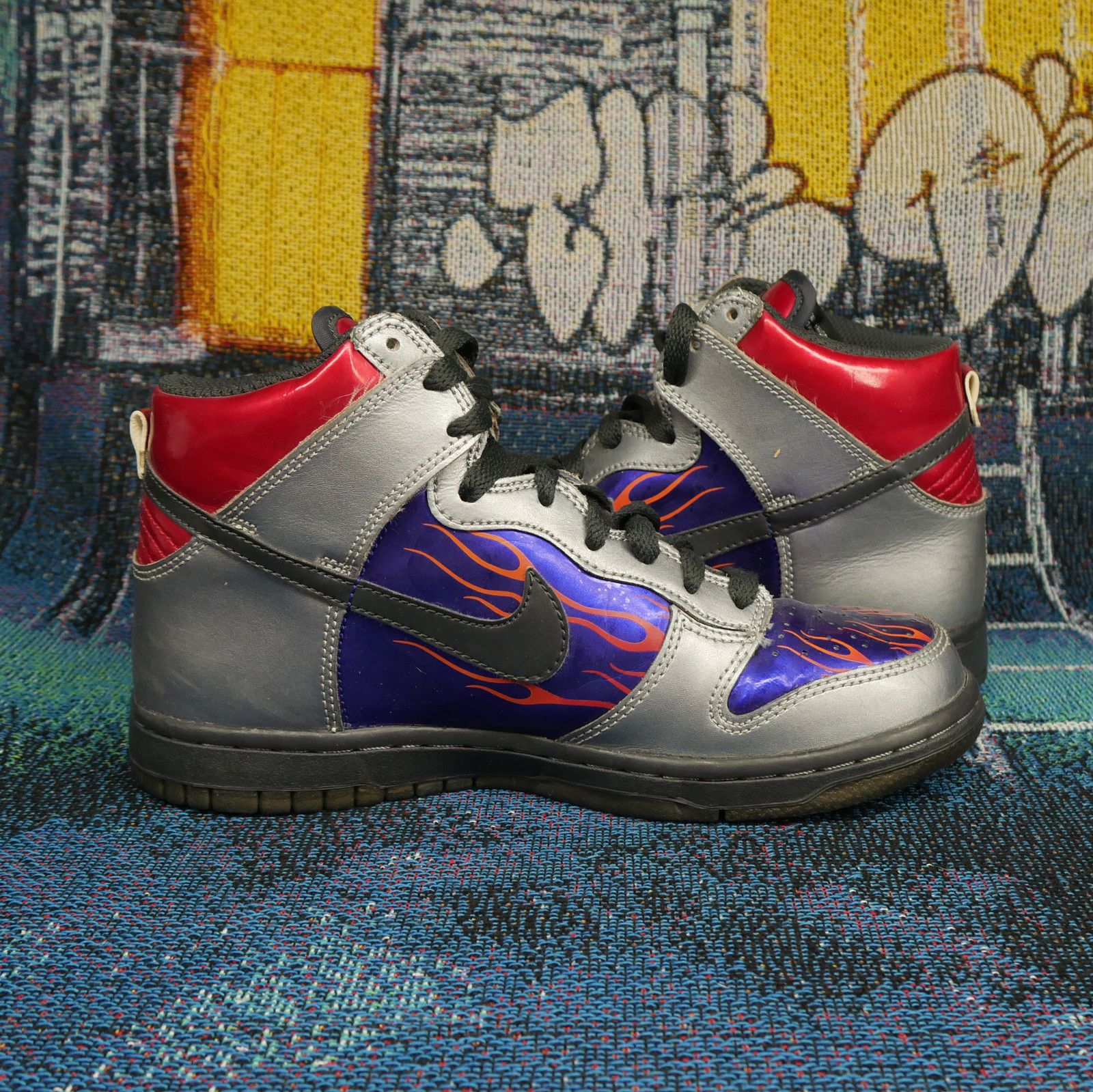 Nike × Transformers Nike x Transformers Dunk High Collab Optimus Prime Size US 5.5 / EU 38 - 7 Thumbnail